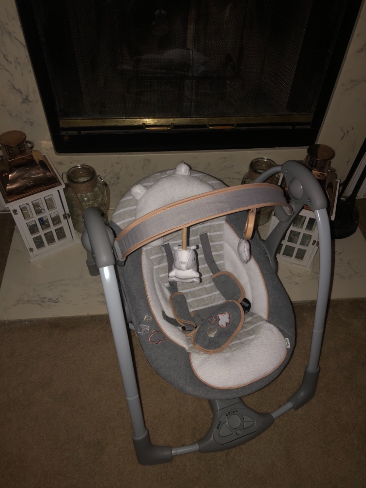 Ingenuity Swing 'n Go 5-Speed Baby Swing - Foldable, Portable, 2 Plush Toys & Sounds, 0-9 Months 6-20 lbs (Hugs & Hoots) customer photo 2