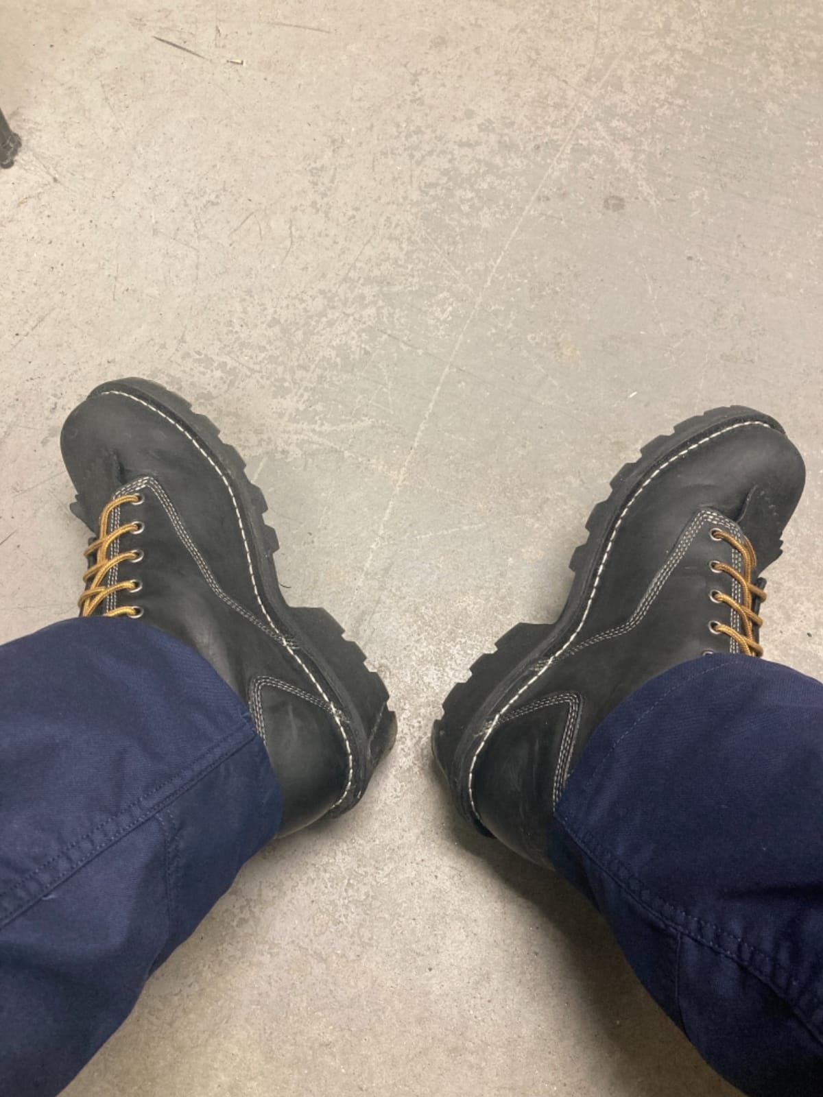 Danner Logger Boots for Men - Waterproof, Oiled Nubuck Leather on a Lightweight Platform with Vibram 360 Traction Outsole with 90-Degree Heel customer photo 1