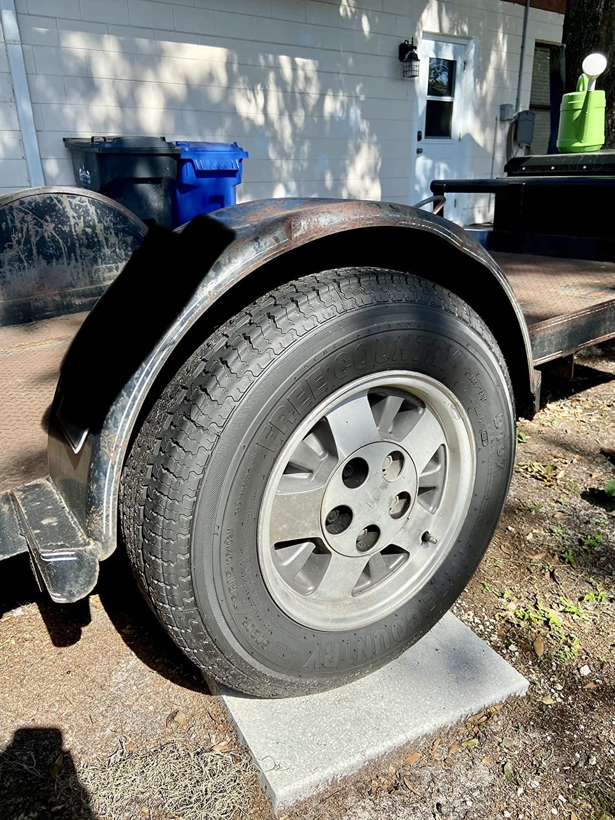 Free Country ST205/75R15 Prem Trailer Tires 8PR LR D 107N w/Scuff Guard, S2 customer photo 2