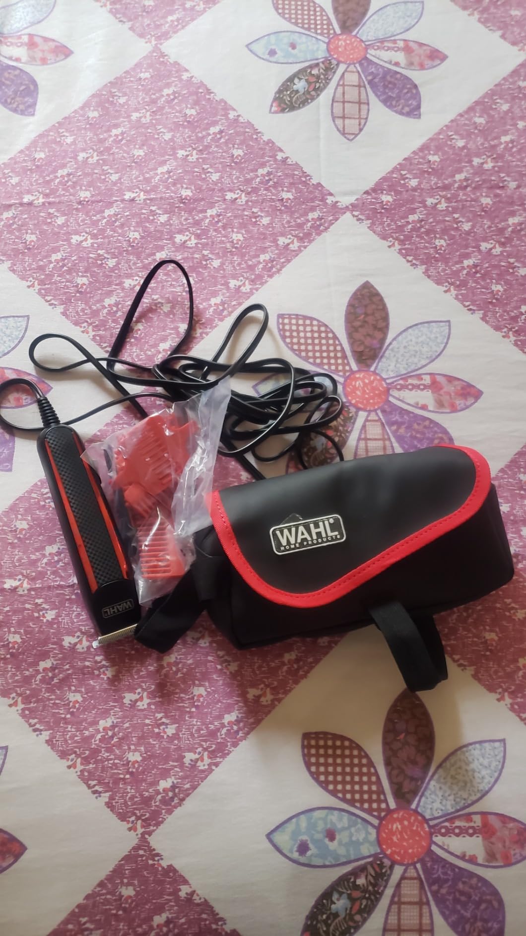 Wahl Edge Pro Bump Free Corded Beard Trimmer for Men Touch Up Trimmer & Grooming Detailer Kit - Perfect for Edging Beards, Mustaches, Hair, & Stubble, - Model 9686-300 customer photo 1