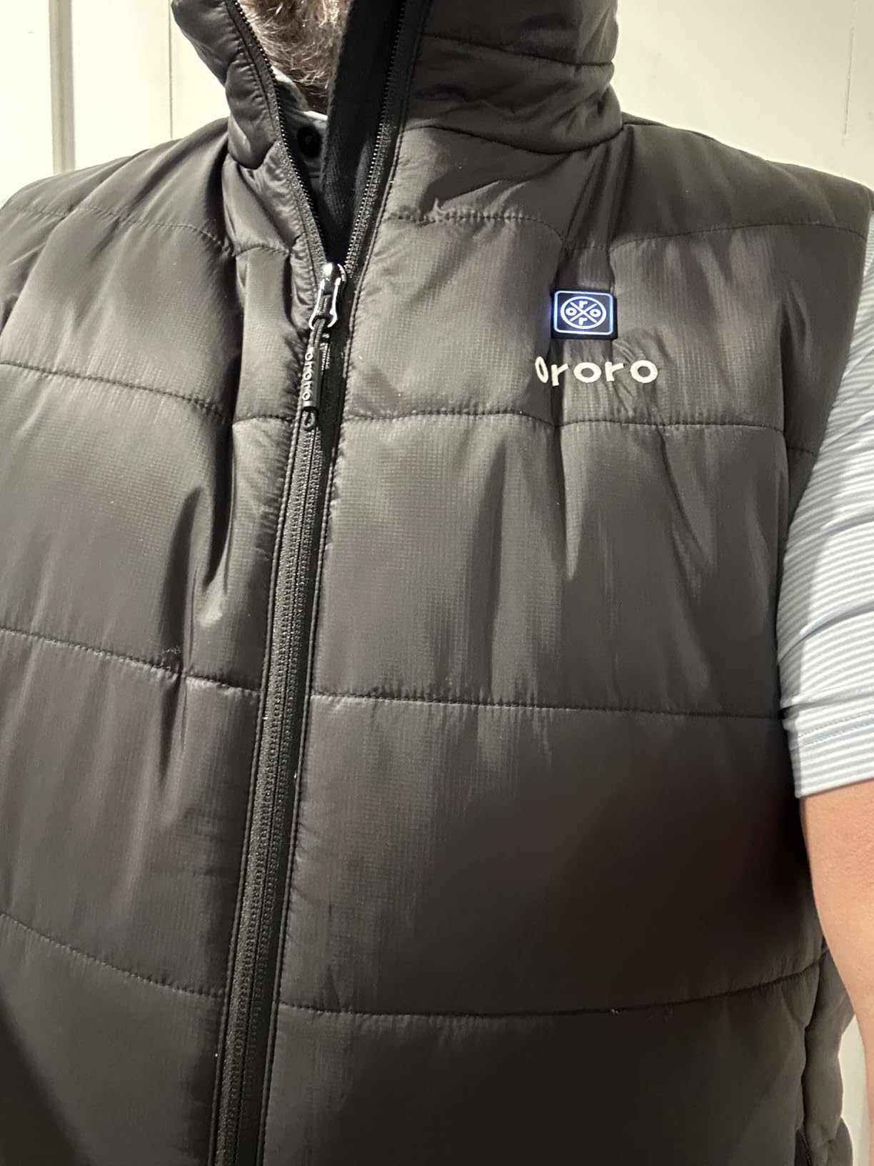 ORORO Men's Heated Vest Lightweight 4-Zone USB-C Battery Heated Puffer Vest customer photo 1