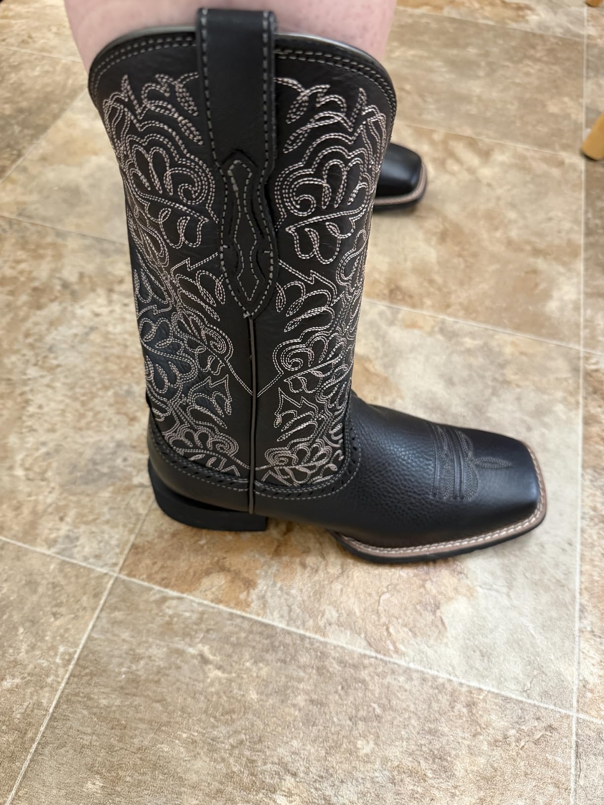 Ariat Women's Round Up Remuda Western Boot customer photo 2