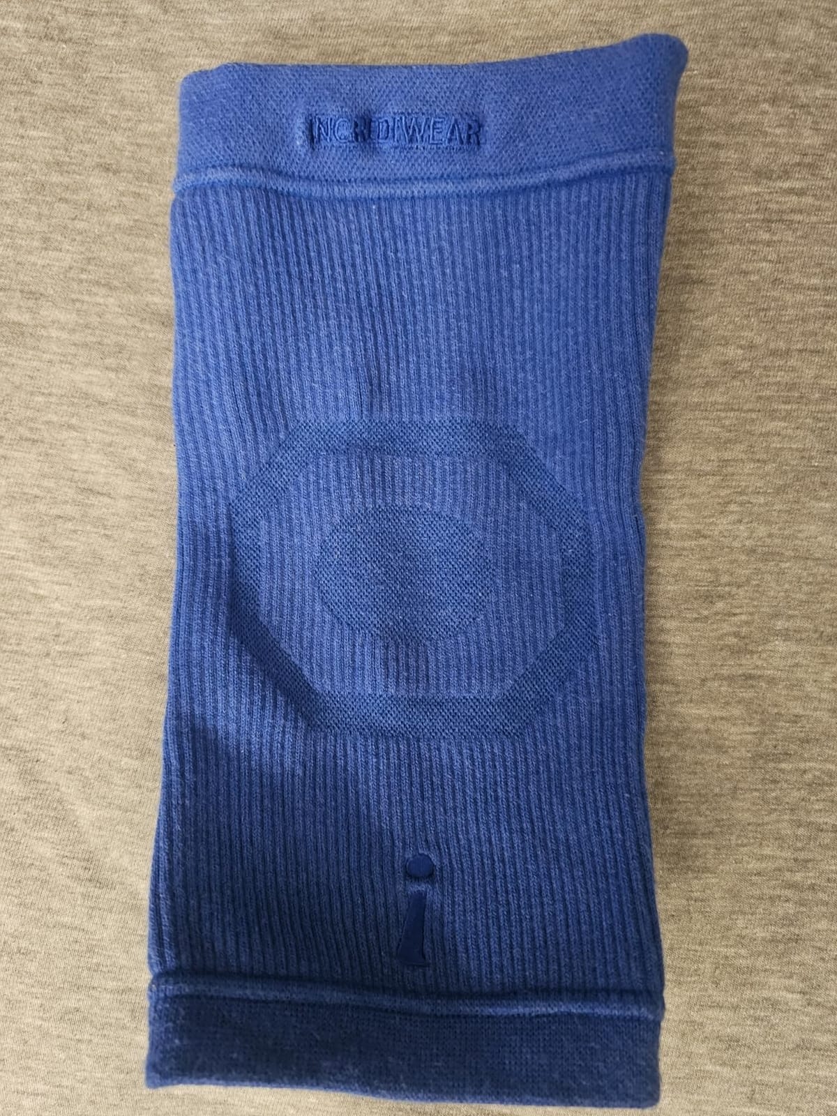 Incrediwear Knee Sleeve - Knee Braces for Knee Pain, Joint Pain Relief, Swelling, Inflammation Relief, and Circulation, Knee Support for Women and Men customer photo 1