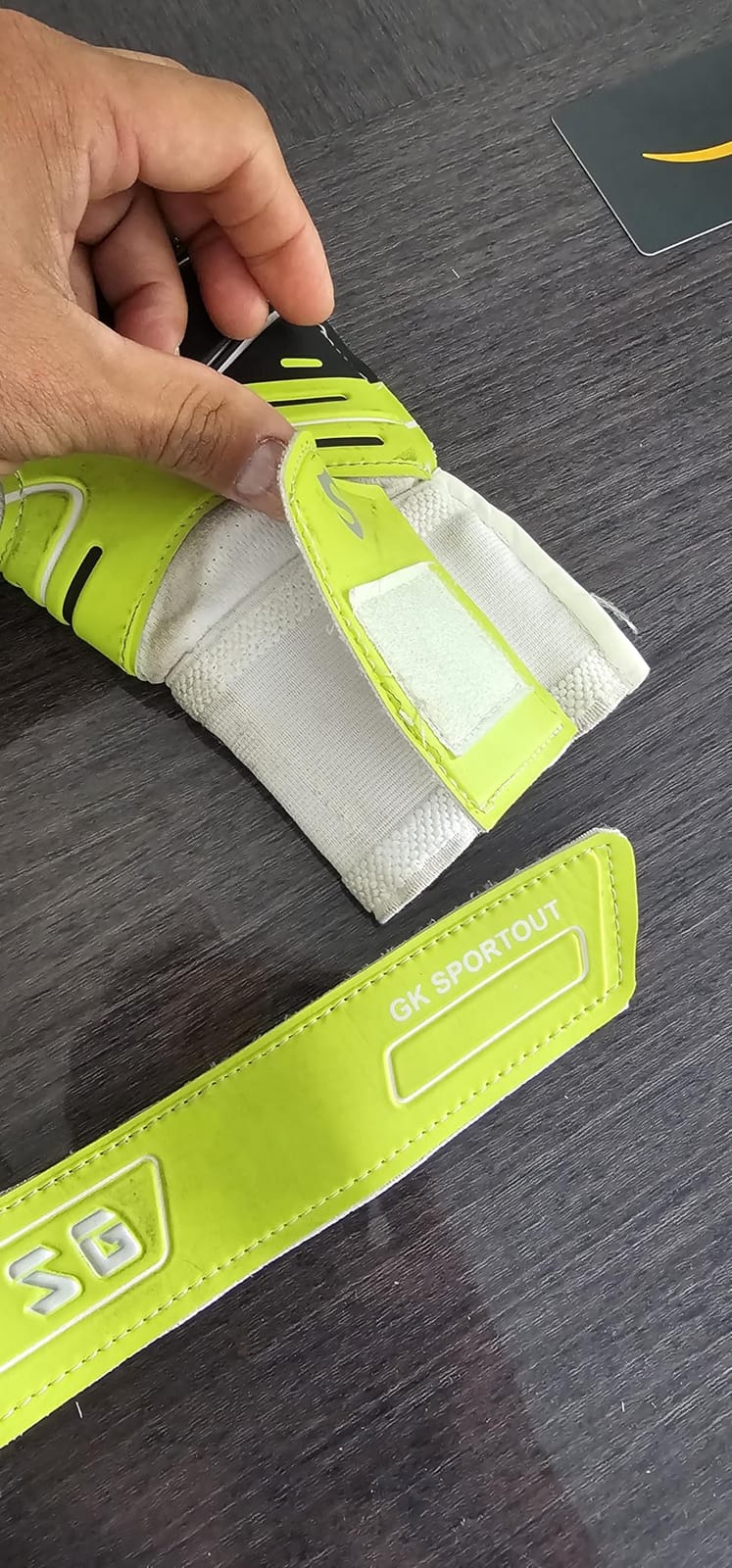 Sportout Youth&Adult Goalie Goalkeeper Gloves, Strong Grip for The Toughest Saves, with Finger Protect & 4+3MM Latex to Give Splendid Protection to Prevent Injuries, 4 Colors customer photo 2