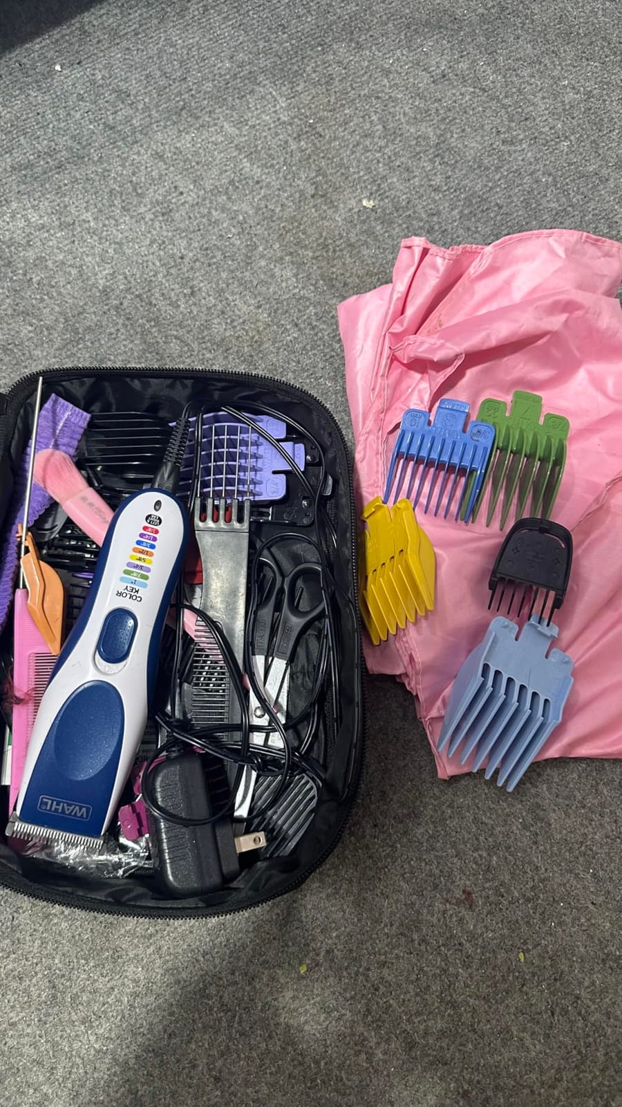 Wahl Color Pro Cordless Rechargeable Hair Clipper & Trimmer, Color Guards | Cordless At-Home Haircuts For Men, Women & Children With Easy Match Color Coded Guide Combs - Model 9649P customer photo 1