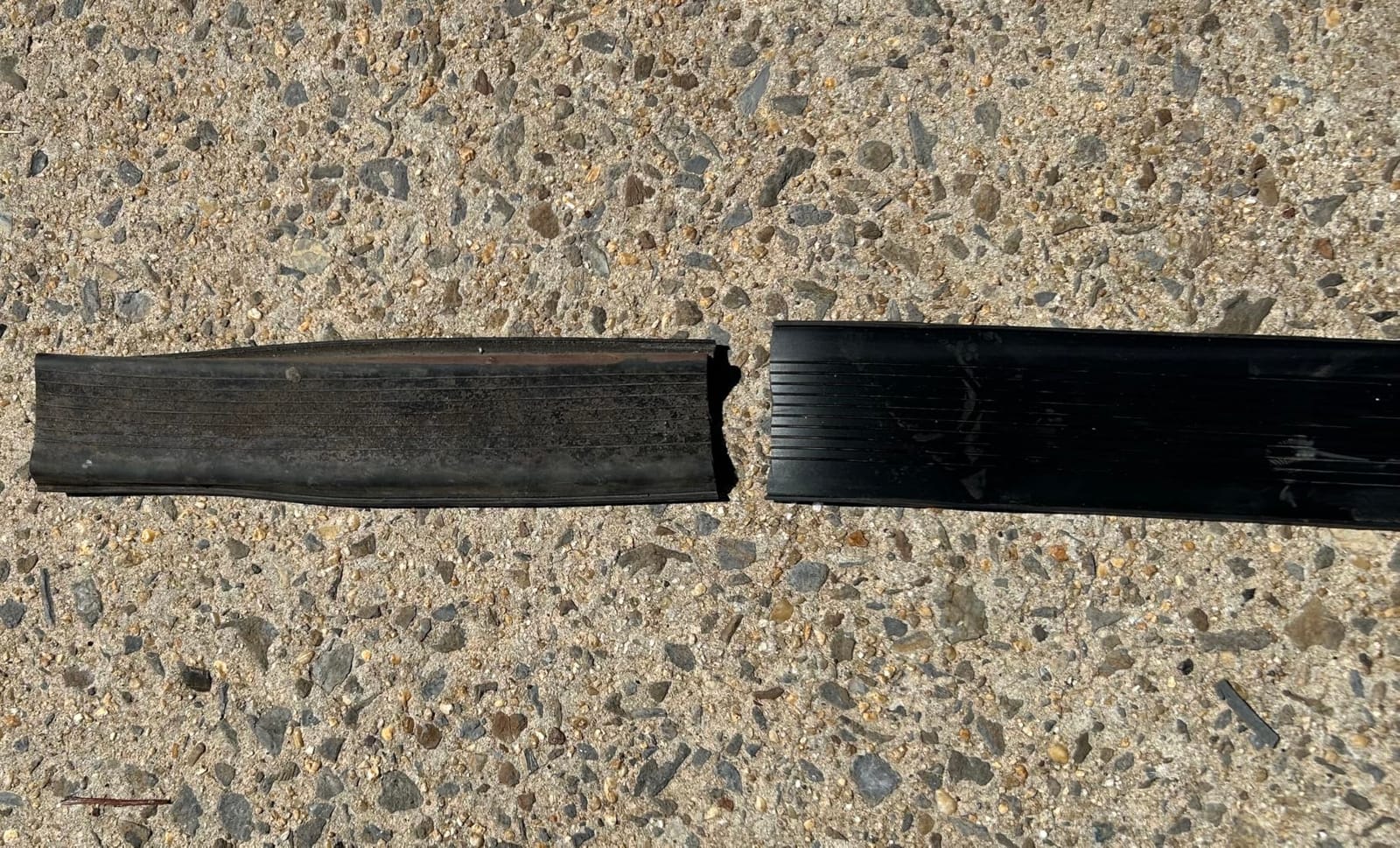 Garage Door Bottom Weather Seal T-Ends 20' Long, Black Strip with T-Ends Size 5/16 to 1/4