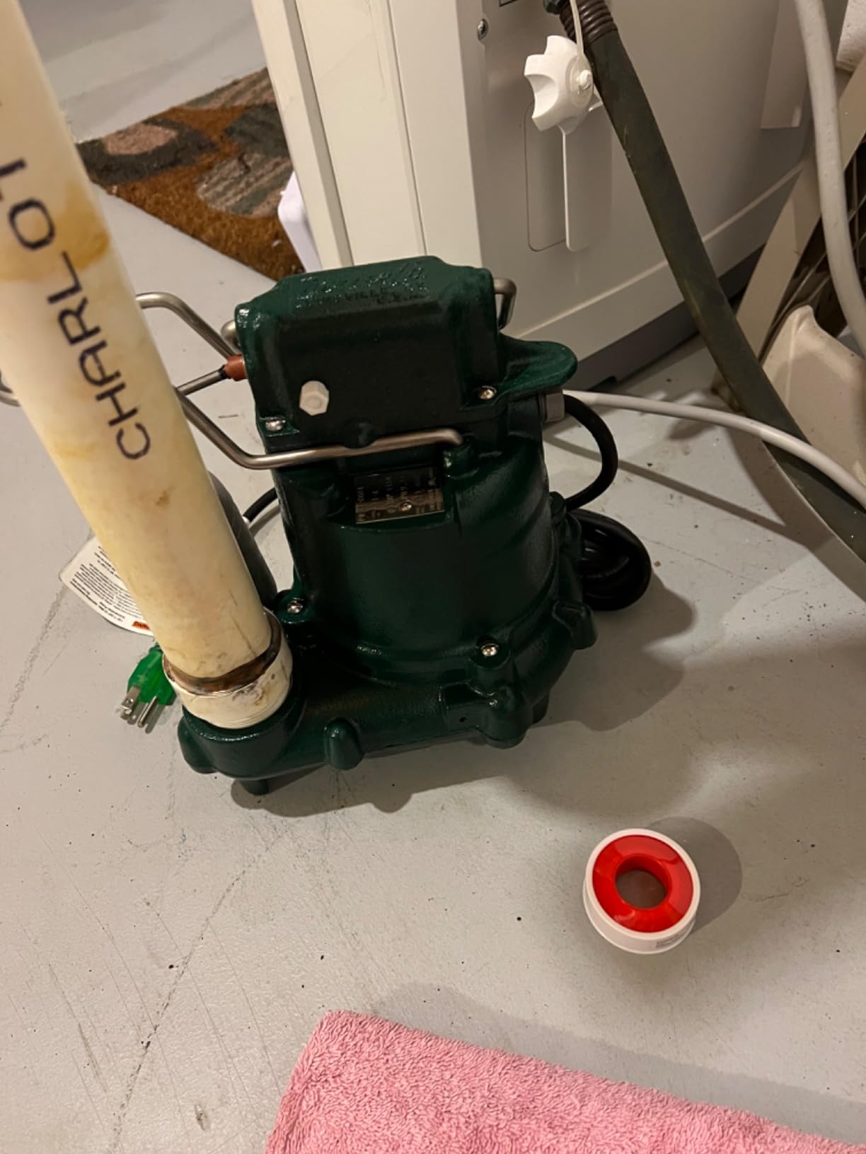Zoeller M63 - Automatic Submersible Sump Pump - 3/10HP - Cast Iron -115V | LED Power Plug - High Flow - Vortex Impeller Stainless Steel Hardware - Factory Tested and Float Operated customer photo 2