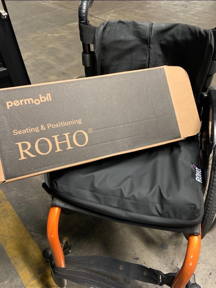 Roho Mosaic Seat Cushion, Inflatable Air Cushion for Wheelchair or Office Chair, Adjustable Comfort Support, Heavy-Duty Non-Slip Cover, Portable Design, 18 x 16 Inch customer photo 2