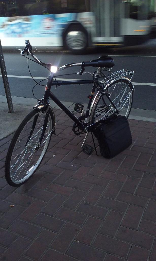 Schwinn Wayfarer Hybrid Bike, 700c Mens and Womens Bike, 7-Speed Hybrid Bicycle, Retro Steel Frame, Front and Rear Linear Pull Brakes, Fenders, Cargo Space, Adult Bicycle customer photo 2