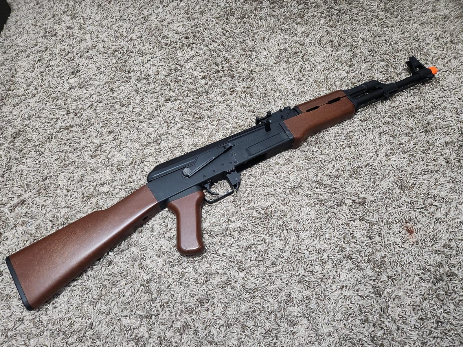 Lancer Tactical Gen 2 Airsoft Steel AK-47 Airsoft AEG Rifle with Battery & Charger 370-390 FPS-Faux Wood (LT-728-G2) customer photo 2
