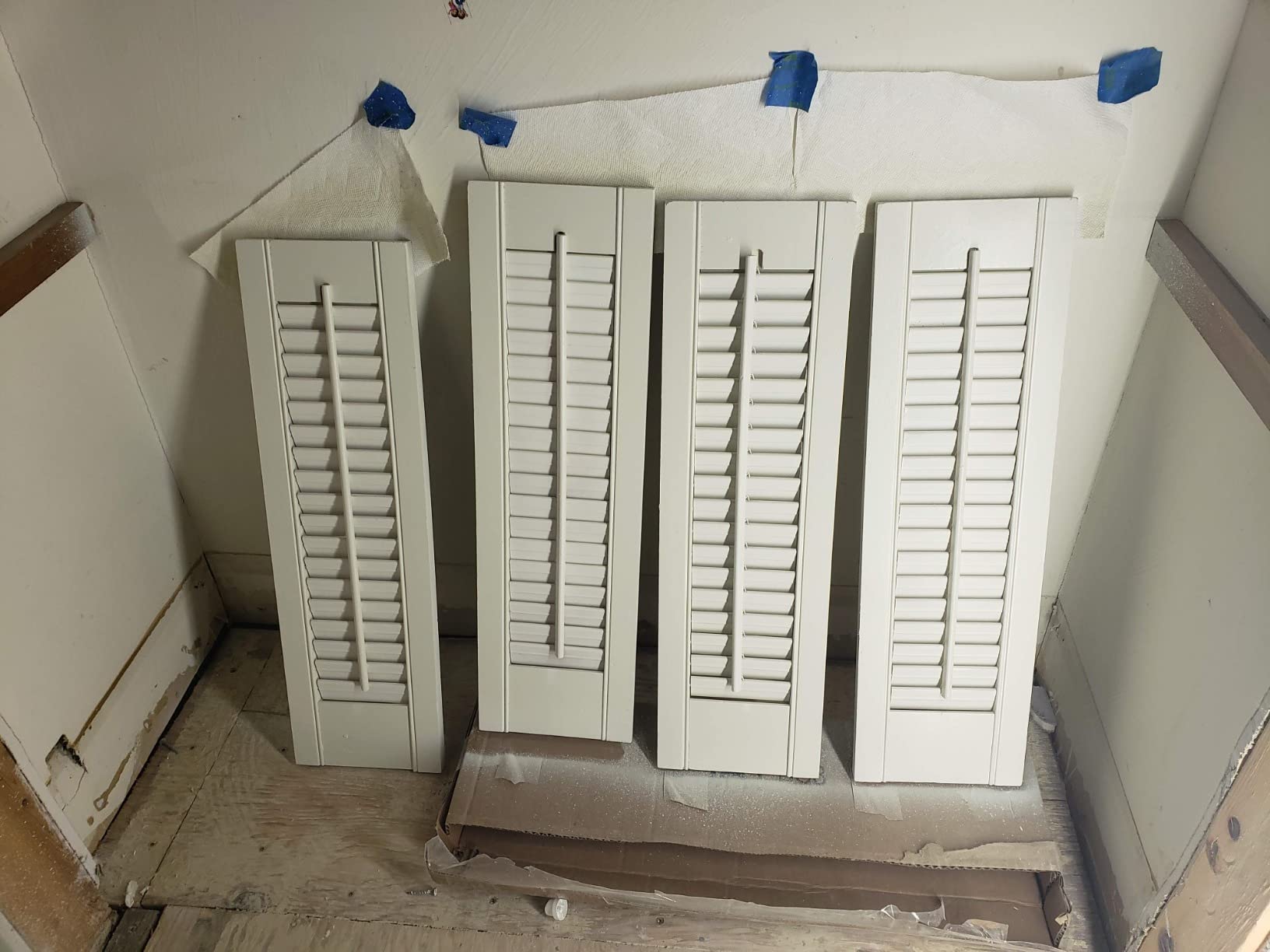 HomeRight Super Finish Max HVLP Paint and Stain Sprayer, 3 Brass Tips | Three brass tips and three spray patterns handle stains, sealers and latex paint on furniture, cabinets and trim. customer photo 1