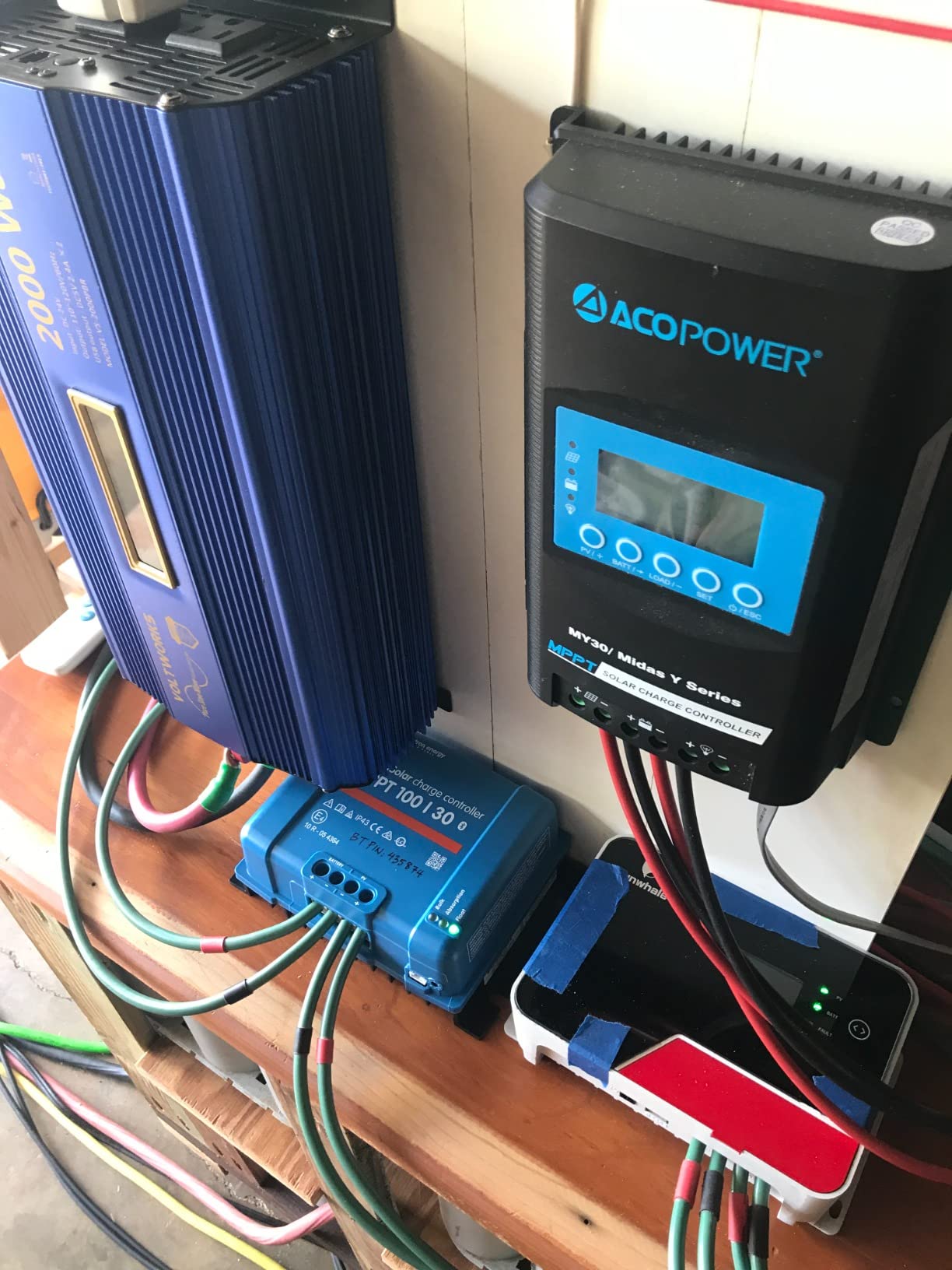 Victron Energy SmartSolar MPPT 100V 30A 12/24-Volt Solar Charge Controller (Bluetooth) customer photo 1