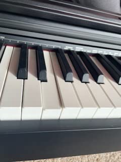 Casio Privia PX-870 - 88-Key Weighted Console Digital Piano | Tri-Sensor II Scaled Hammer Action Keys| Elegant Design | Powerful 40W 4-Speaker Sound, Concert Play, USB-MIDI customer photo 2