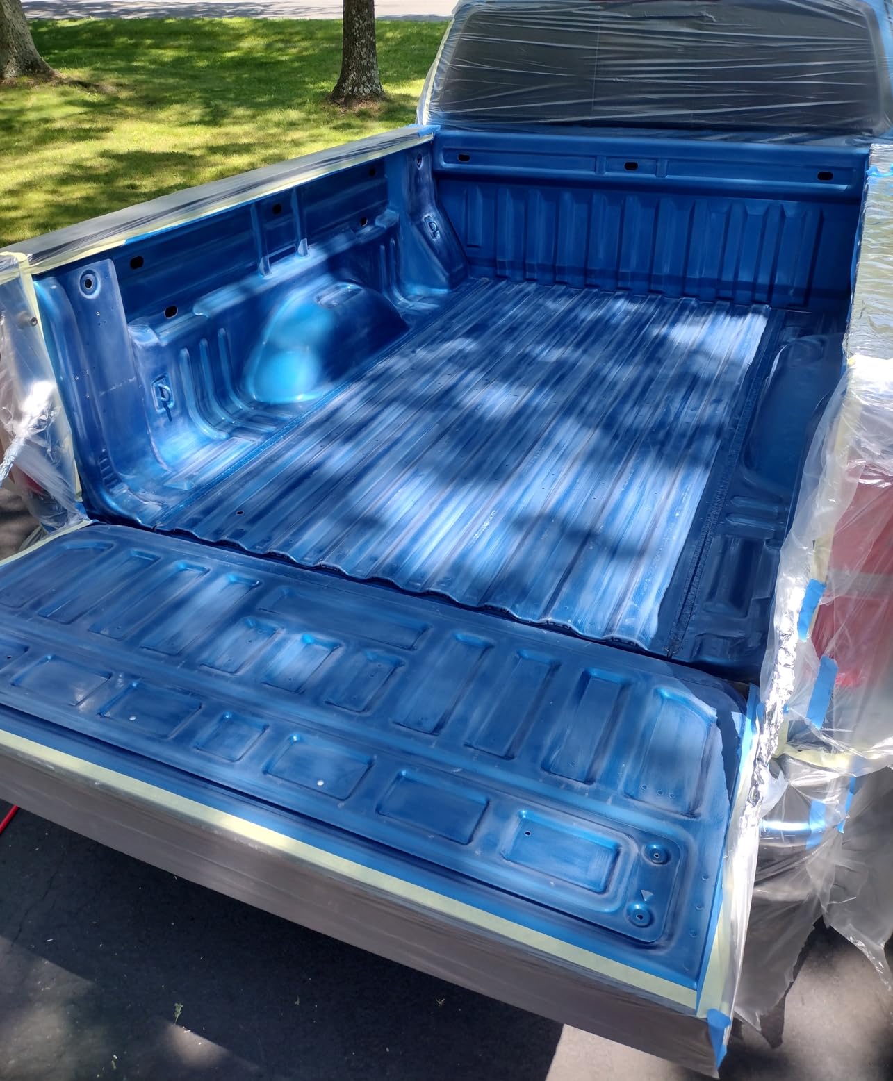 Custom Shop U-Pol Raptor Black Urethane Spray-On Truck Bed Liner Kit, 1 gal customer photo 1