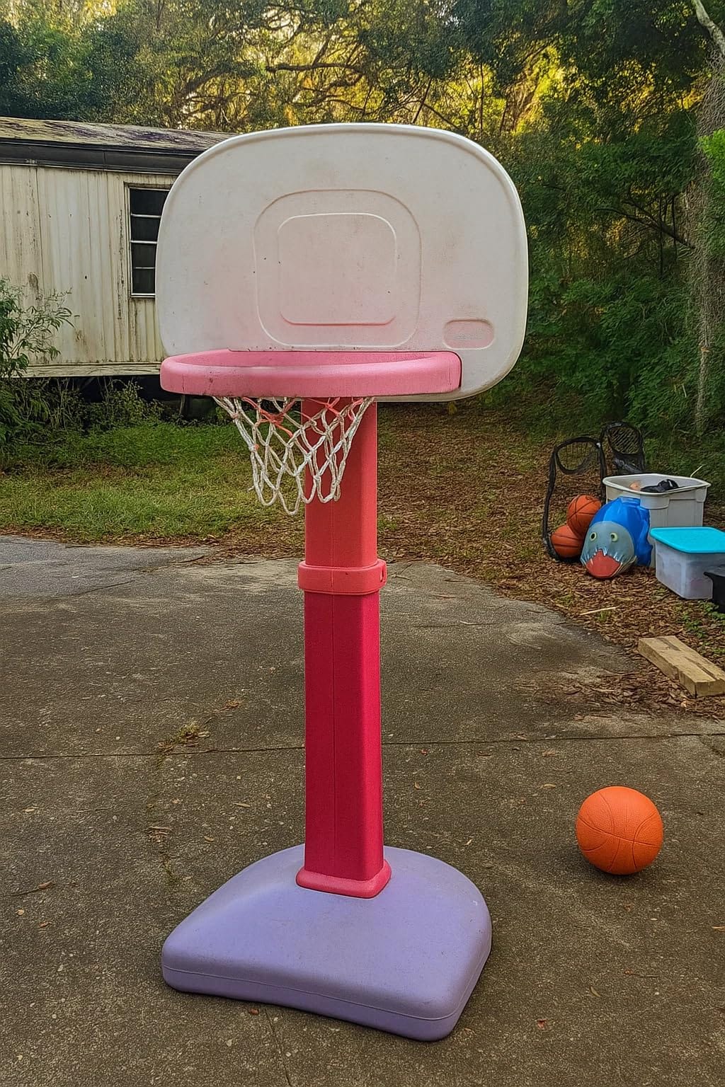 Little Tikes Easy Score Basketball Set, Pink - Amazon Exclusive customer photo 1