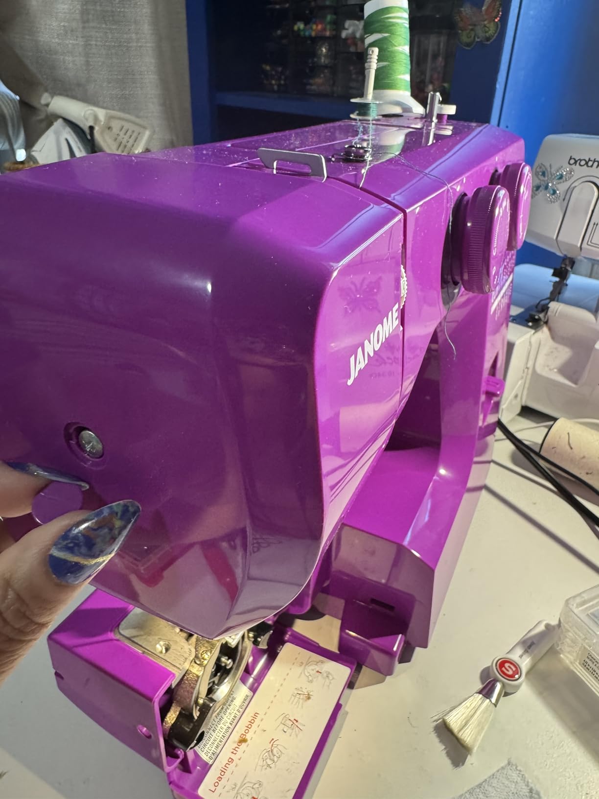 Janome Arctic Crystal Easy-to-Use Sewing Machine with Interior Metal Frame, Bobbin Diagram, Tutorial Videos, Made with Beginners in Mind for Garments, Patchwork, Light Quilting customer photo 2