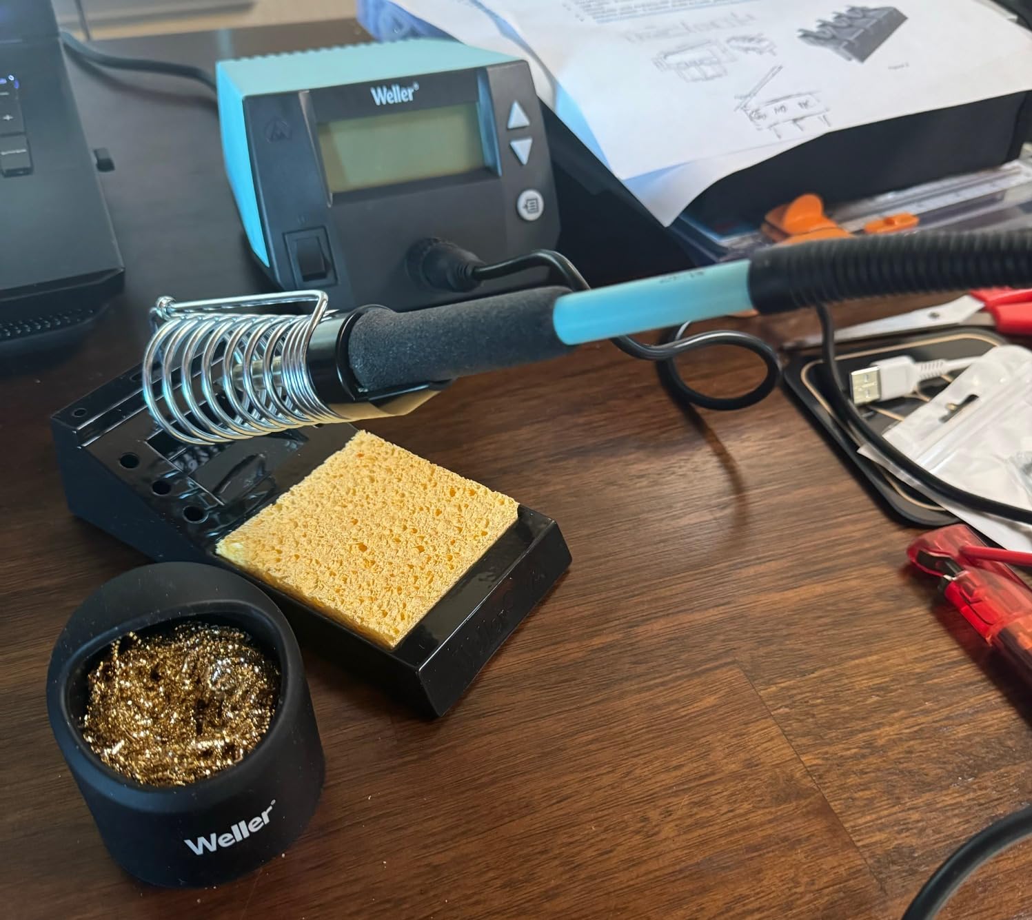 Weller 70 Watt Digital Soldering Station | WE1010NA customer photo 1