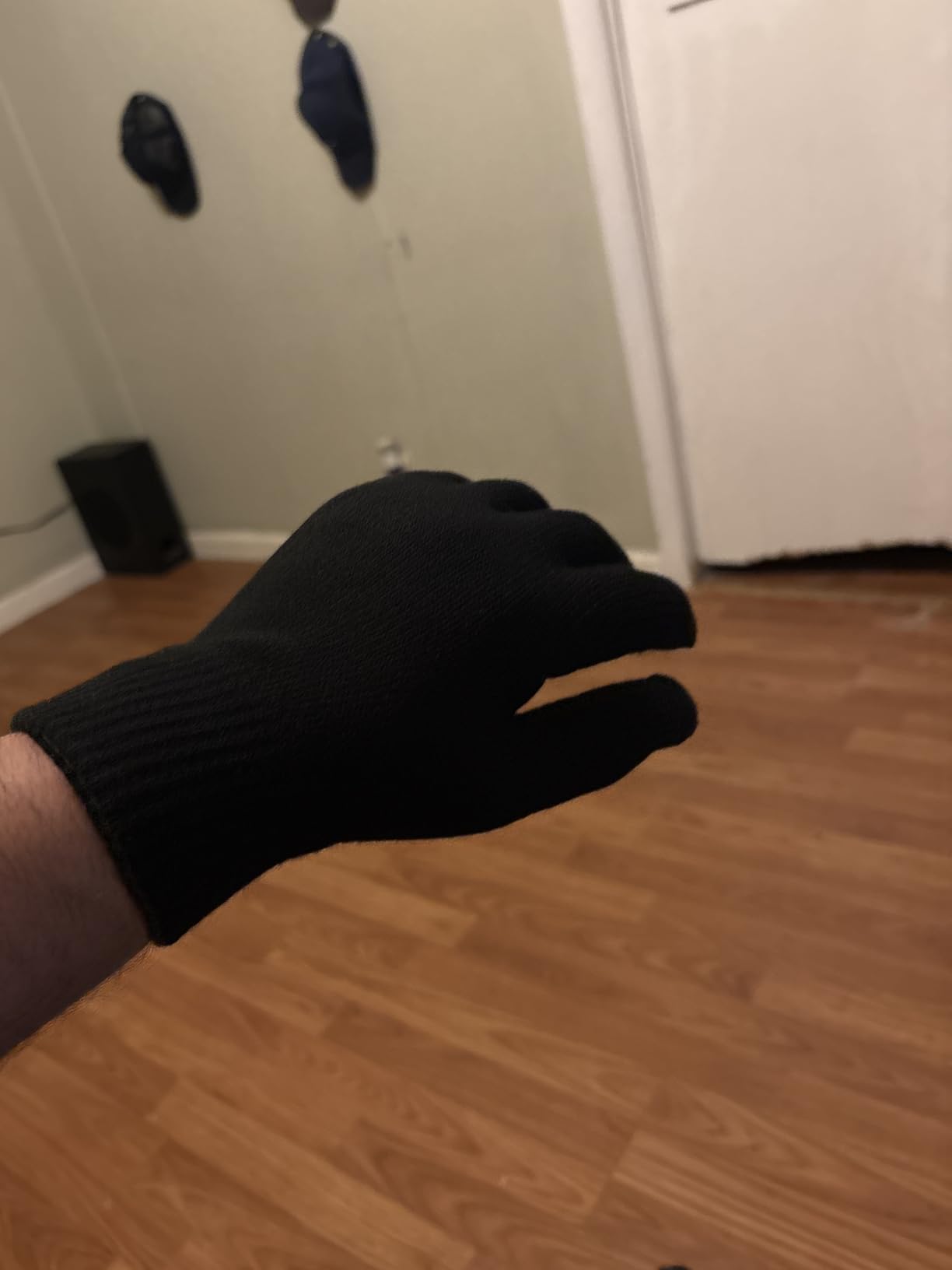 Achiou Winter Gloves for Men and Women, Touchscreen Soft Knit Gloves | Soft Knit Lining; 3-Finger Touchscreen; Anti-Slip Silicone Grip; Four-Way Stretch for Running, Driving & Commuting customer photo 1