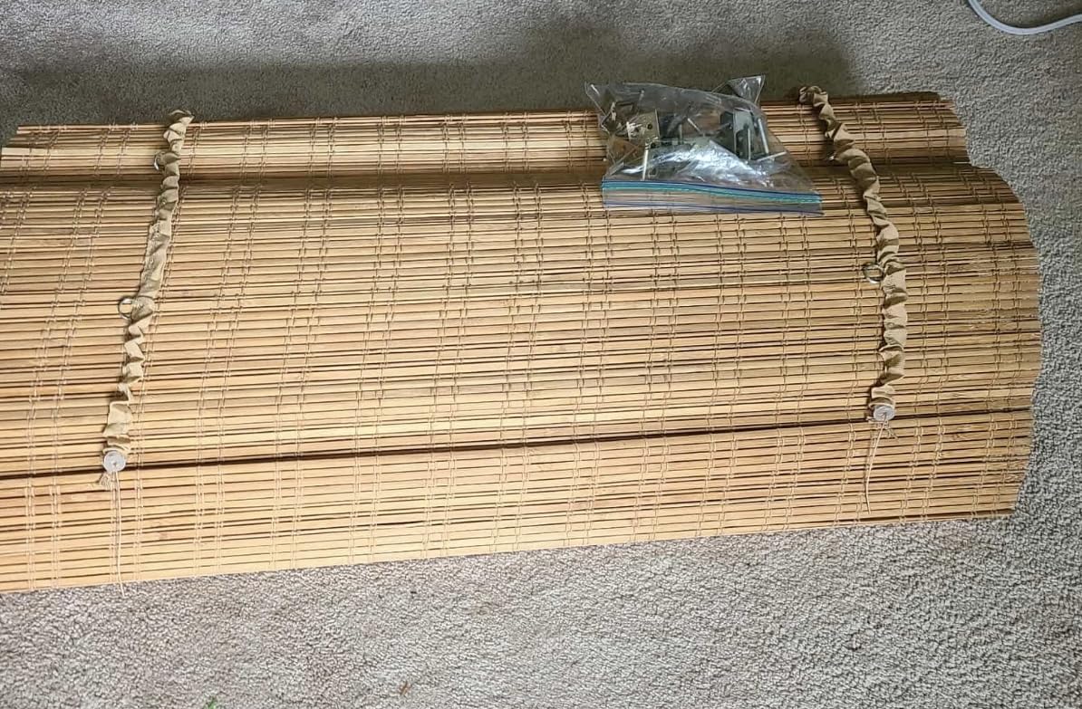 ARLO BLINDS Bamboo Roman Shades w/Valance 34