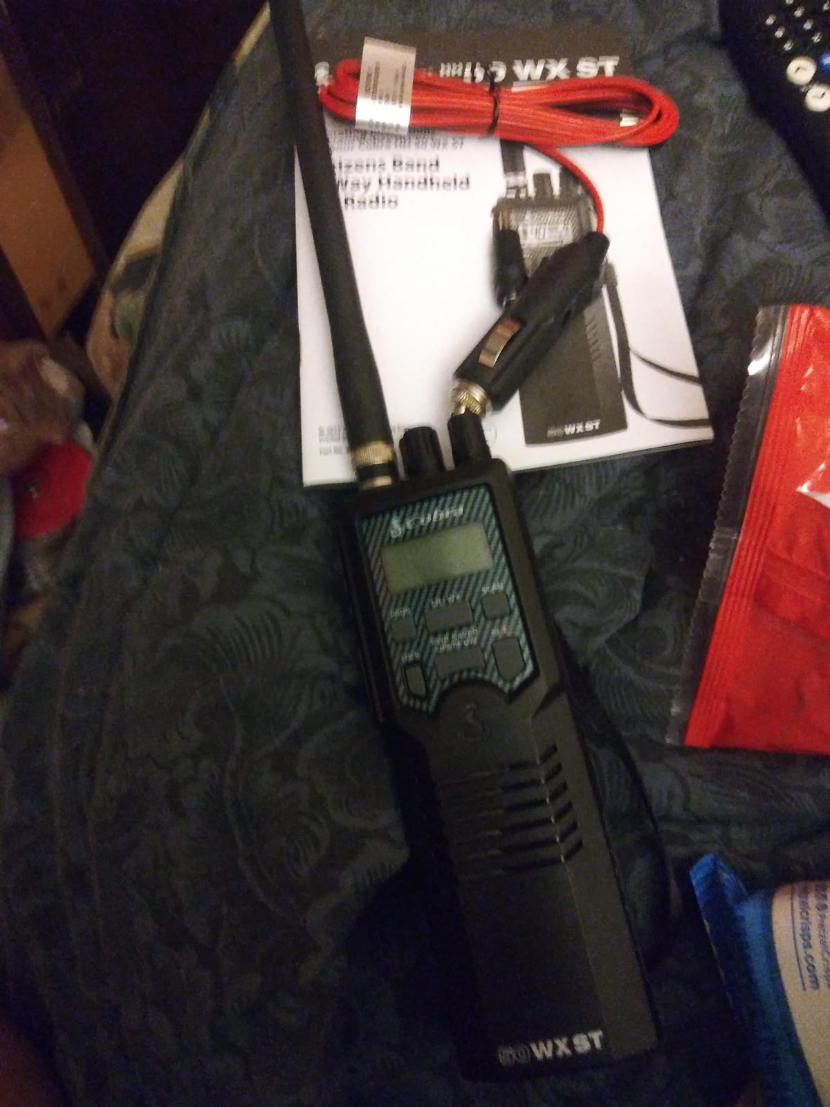 Cobra HH50WXST Handheld CB Radio - Emergency Radio with Access to Full 40 Channels and NOAA Alerts, Earphone Jack, 4 Watt Power Output, Noise Reduction and Dual Channel Monitoring customer photo 2
