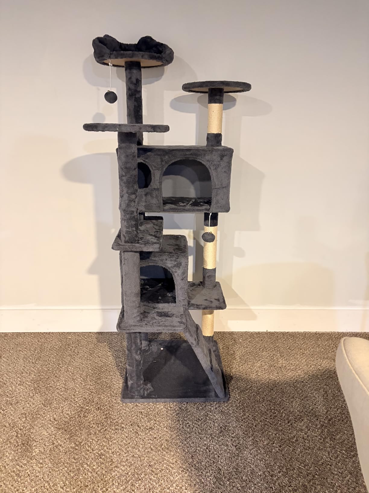 Yaheetech 54in Cat Tree Tower, 2 Caves, Kitten-Ear Perch & Scratching Posts, Dark Gray customer photo 1