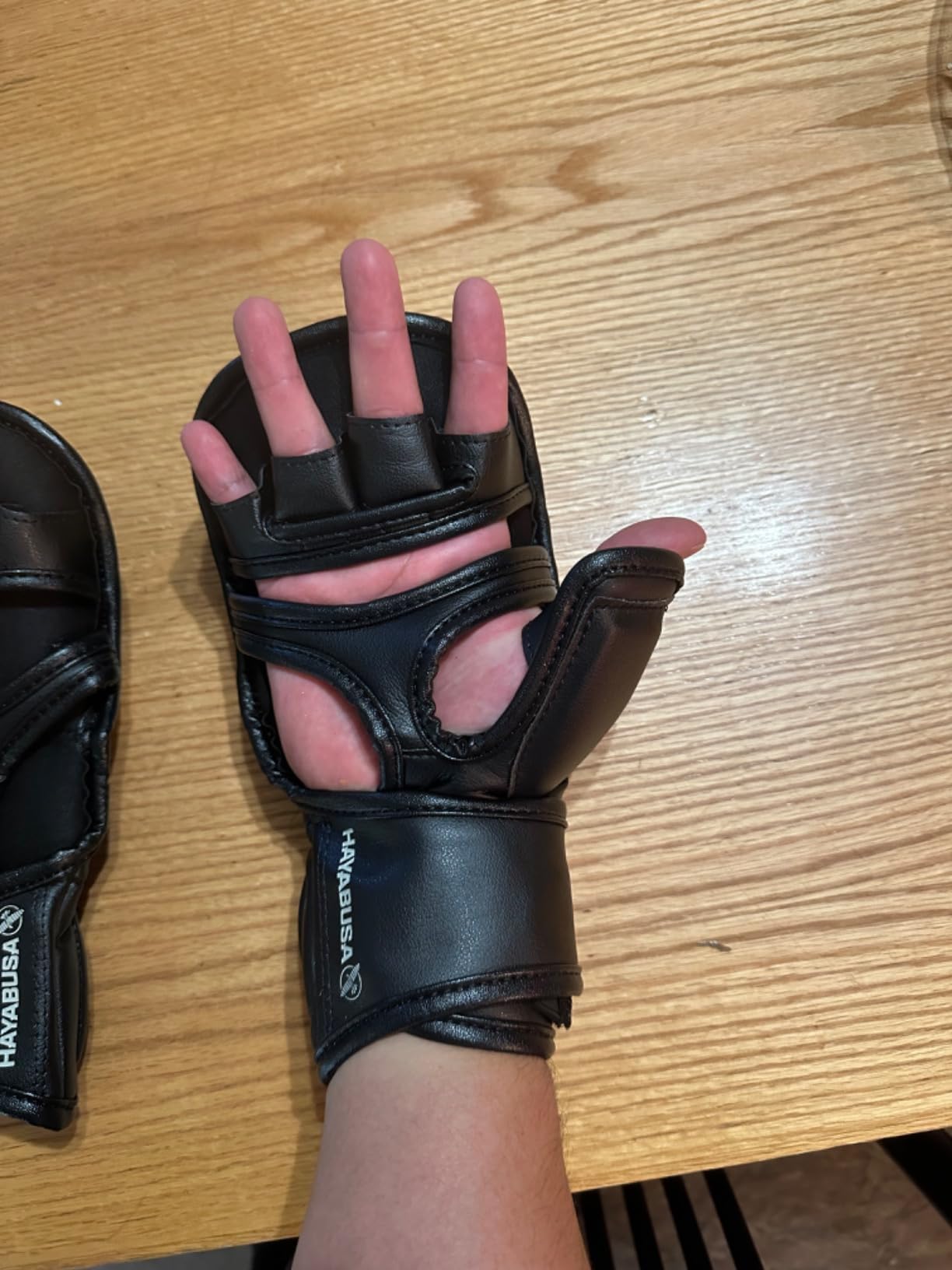 Hayabusa T3 MMA Sparring Gloves | Boxing Gloves, 7oz Gloves, Muay Thai Gloves, Kickboxing Gloves, Fight Gloves Men and Women, Training, Sparring customer photo 2