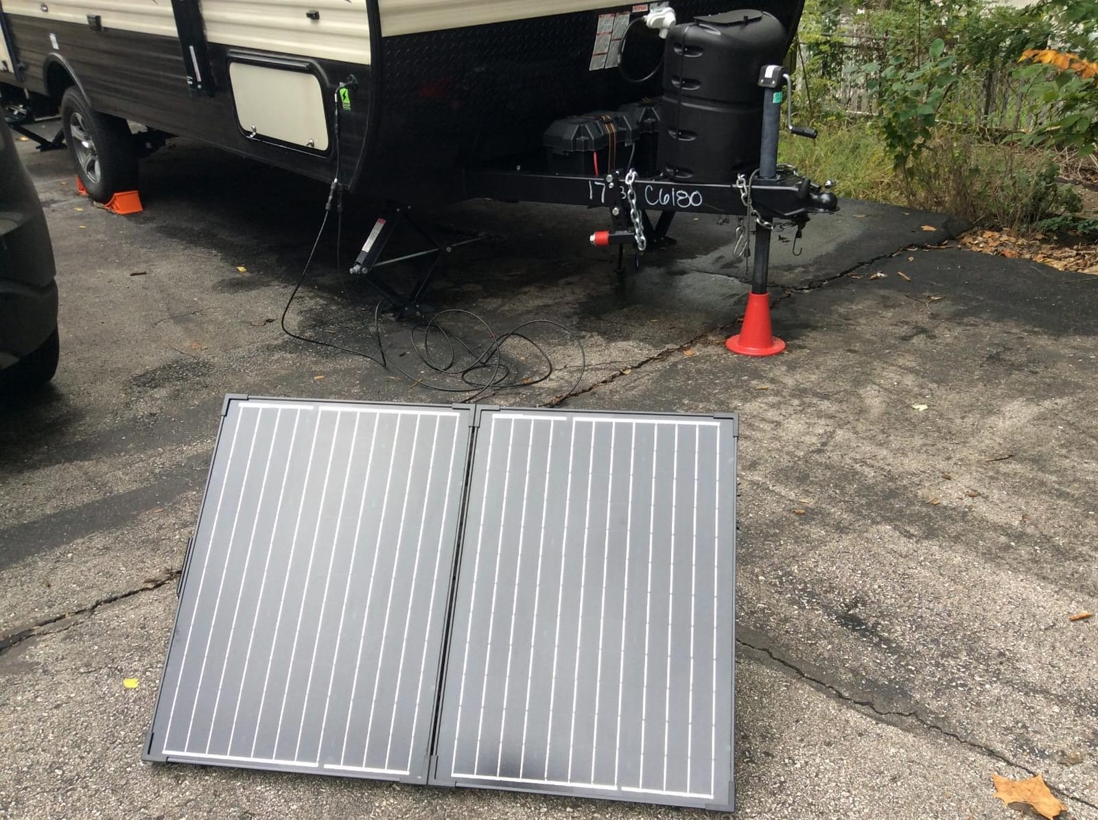 Renogy 100W Portable Solar Panel, 25% High Efficiency Solar Panel Kit with 20A Charger Controller for 12V Battery&Power Station, N-Type Foldable Solar Panels w/Tempered Glass for RV, Camping Off-Grid customer photo 1