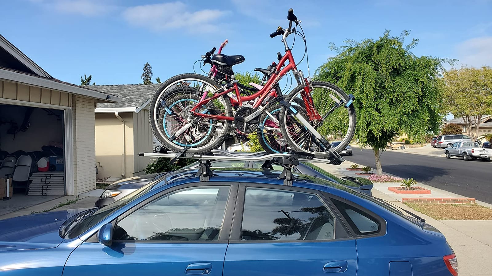 Thule UpRide Roof Bike Rack | Upride Roof Bike Carrier - Versatile, Secure Roof Rack for 20-29