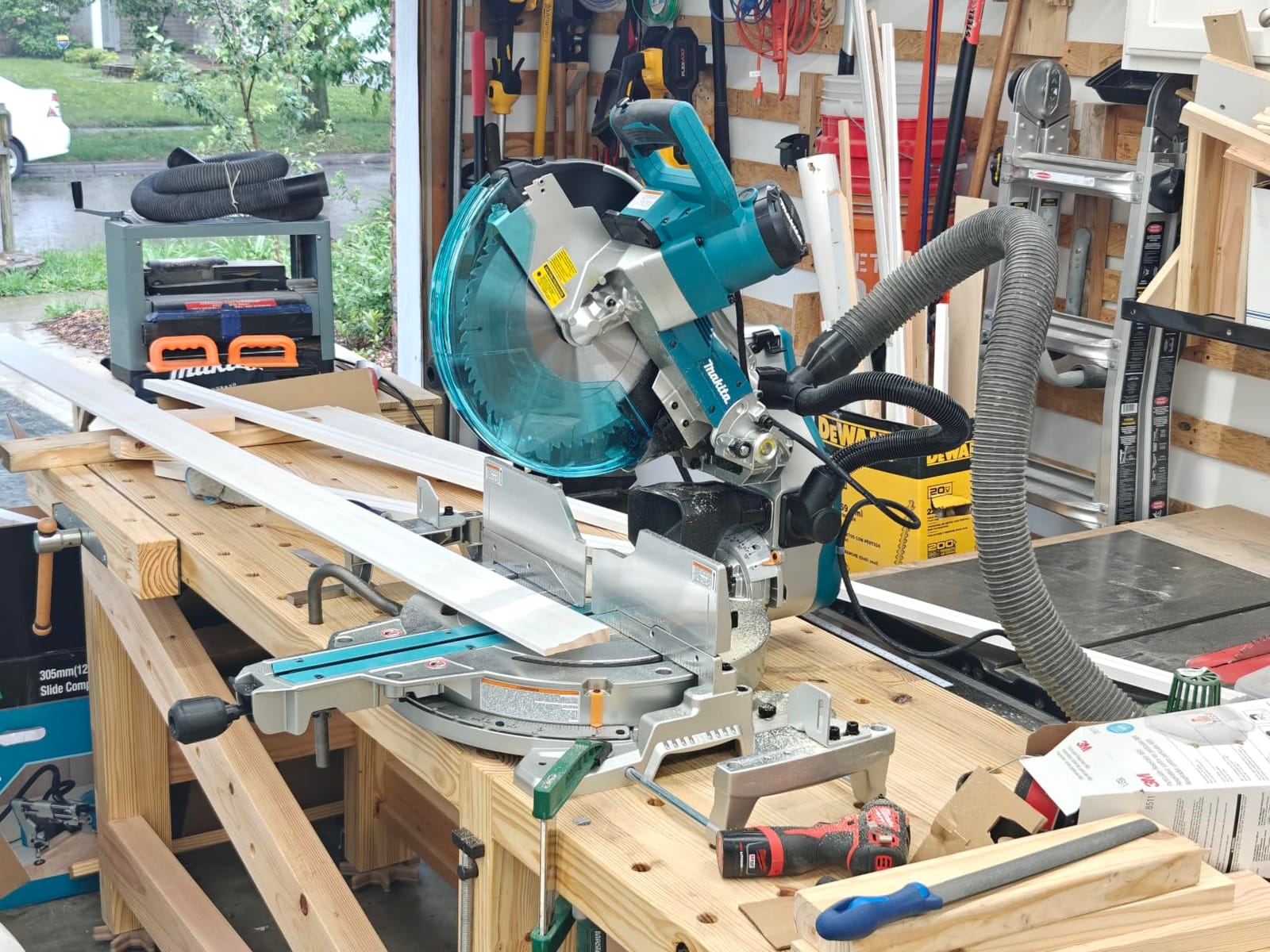 Makita LS1219L 12