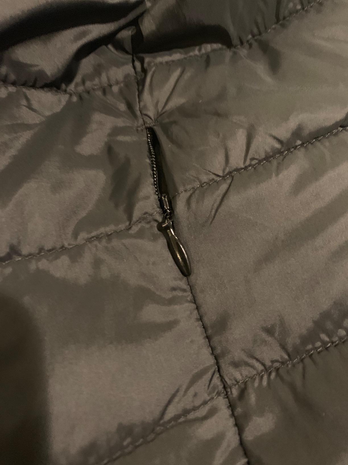 Amazon Essentials Women's Lightweight Long-Sleeve Water-Resistant Packable Puffer Jacket (Available in Plus Size) customer photo 2
