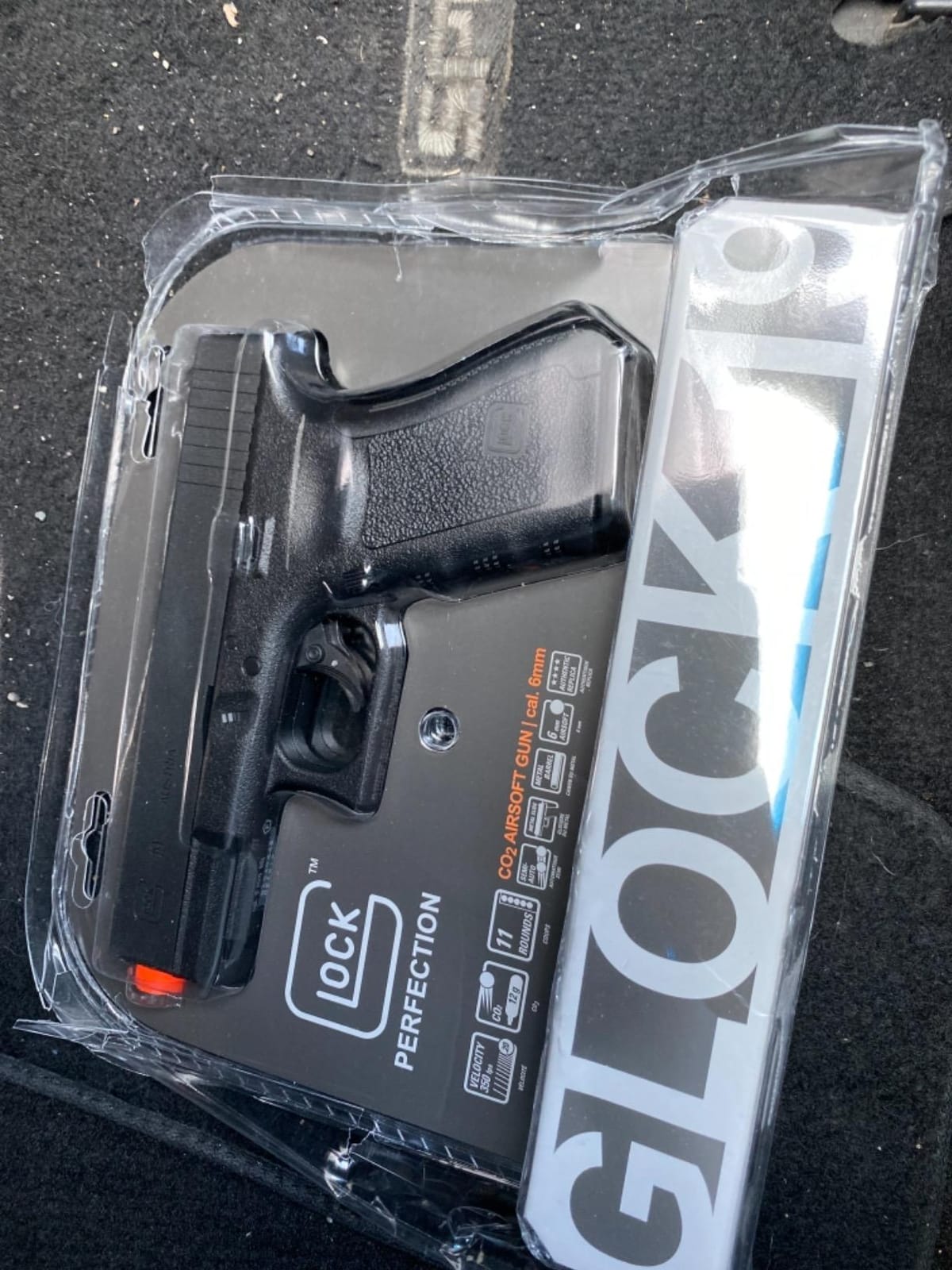 Elite Force Glock 19 Gen3 GBB 6mm BB Pistol Airsoft Gun customer photo 1