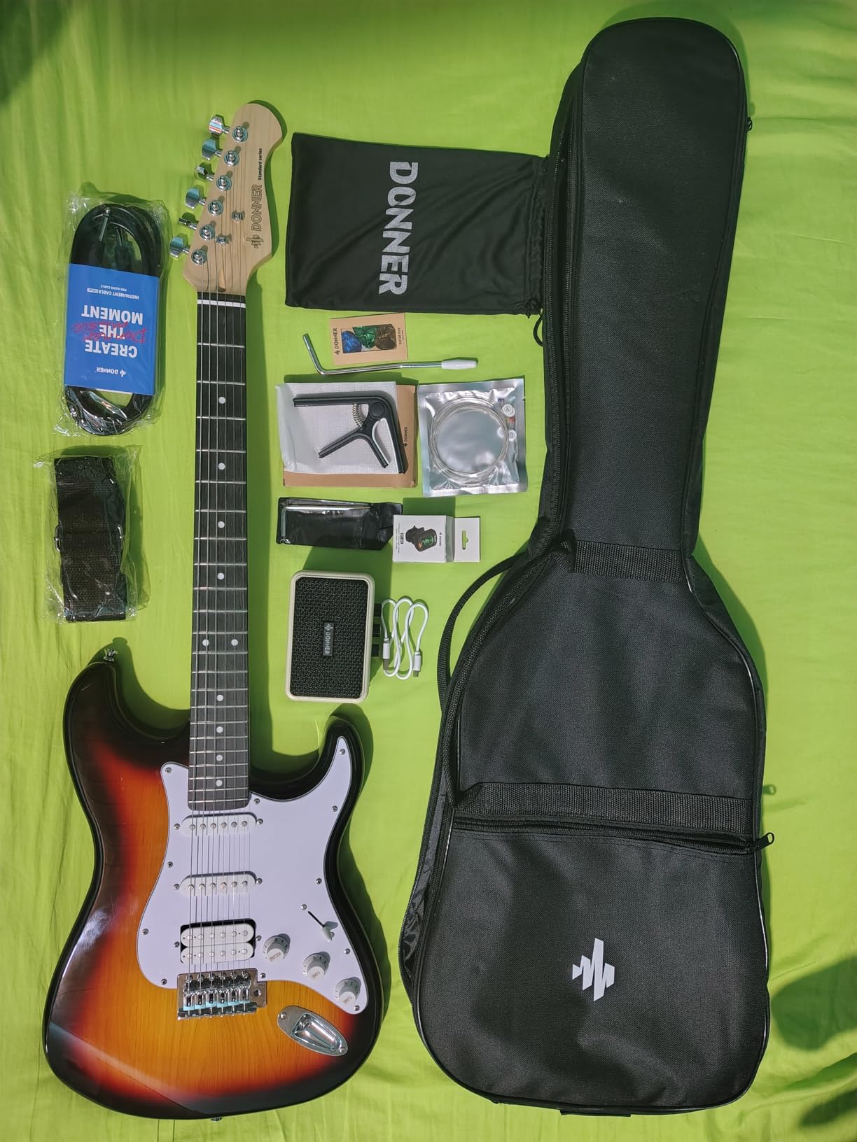 Donner DST-100B 39 Inch Electric Guitar Beginner Kit | Solid Body Full Size Black HSS for Starter, with Amplifier, Bag, Digital Tuner, Capo, Strap, String,Cable, Picks customer photo 2