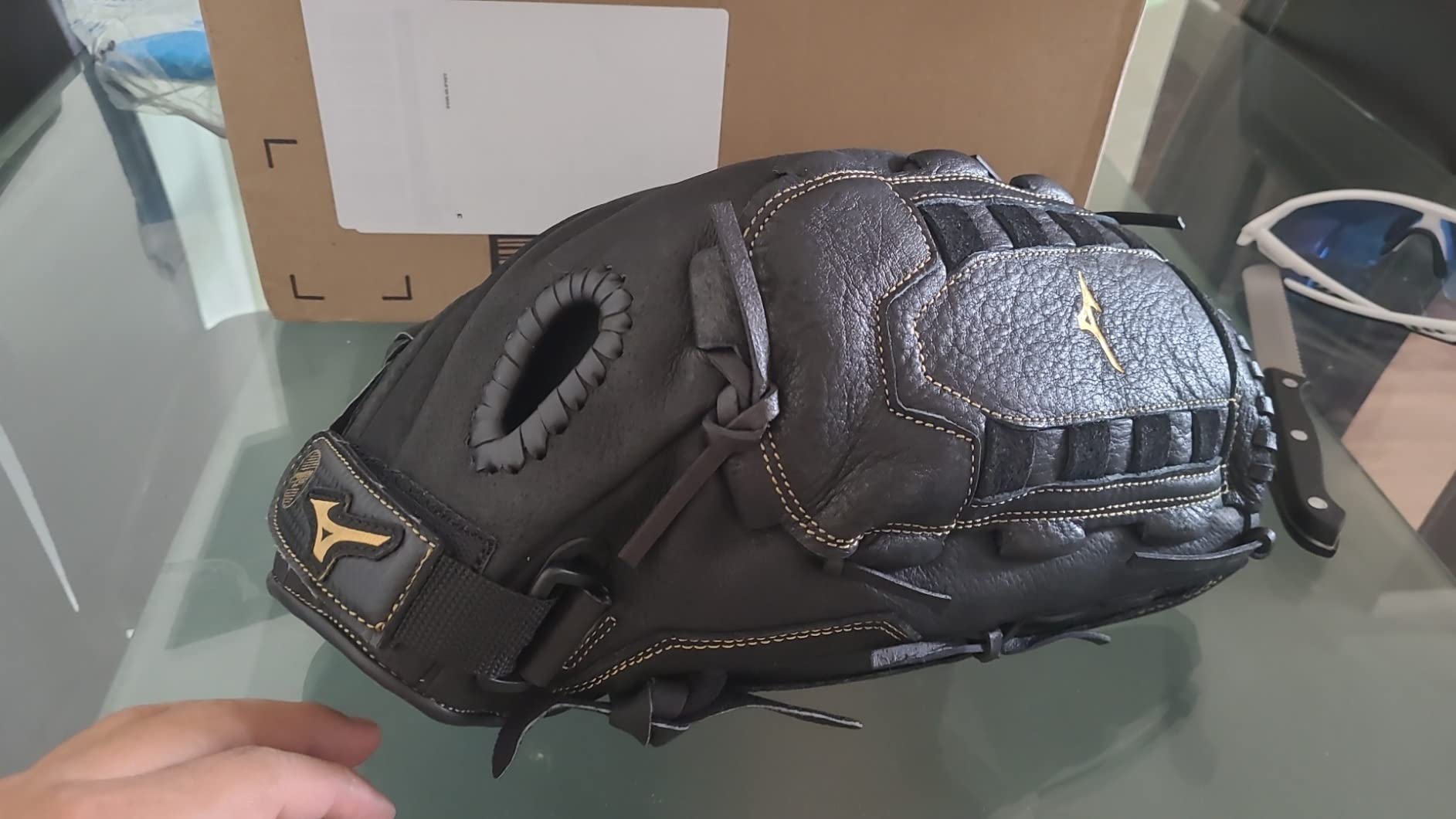 Mizuno Adult Premier Series Slowpitch Softball Glove customer photo 2