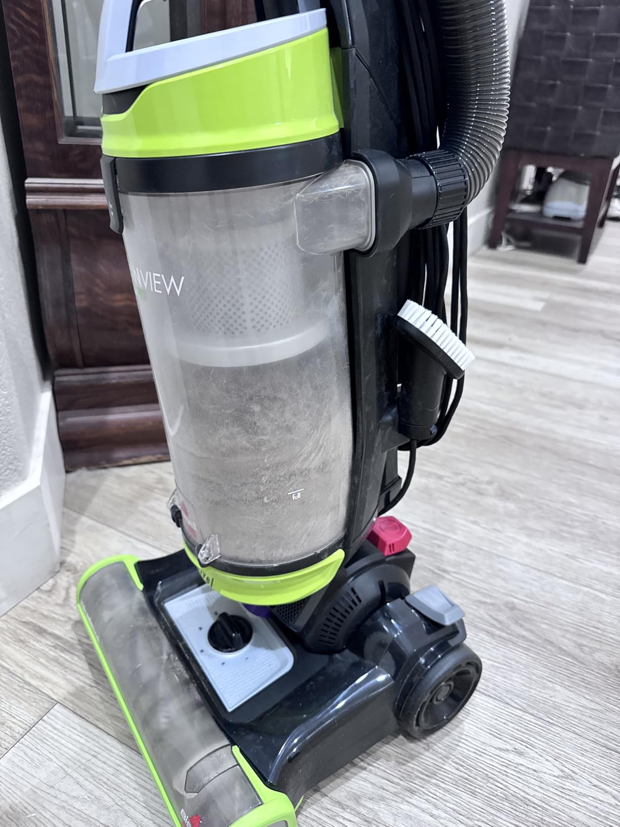 Bissell CleanView Swivel Pet Upright Vacuum, Swivel Steering for Maneuverability, Triple Action Brush Roll for Pet Hair, Large Capacity Dirt Tank & Scatter-Free Tech, 2252 customer photo 2