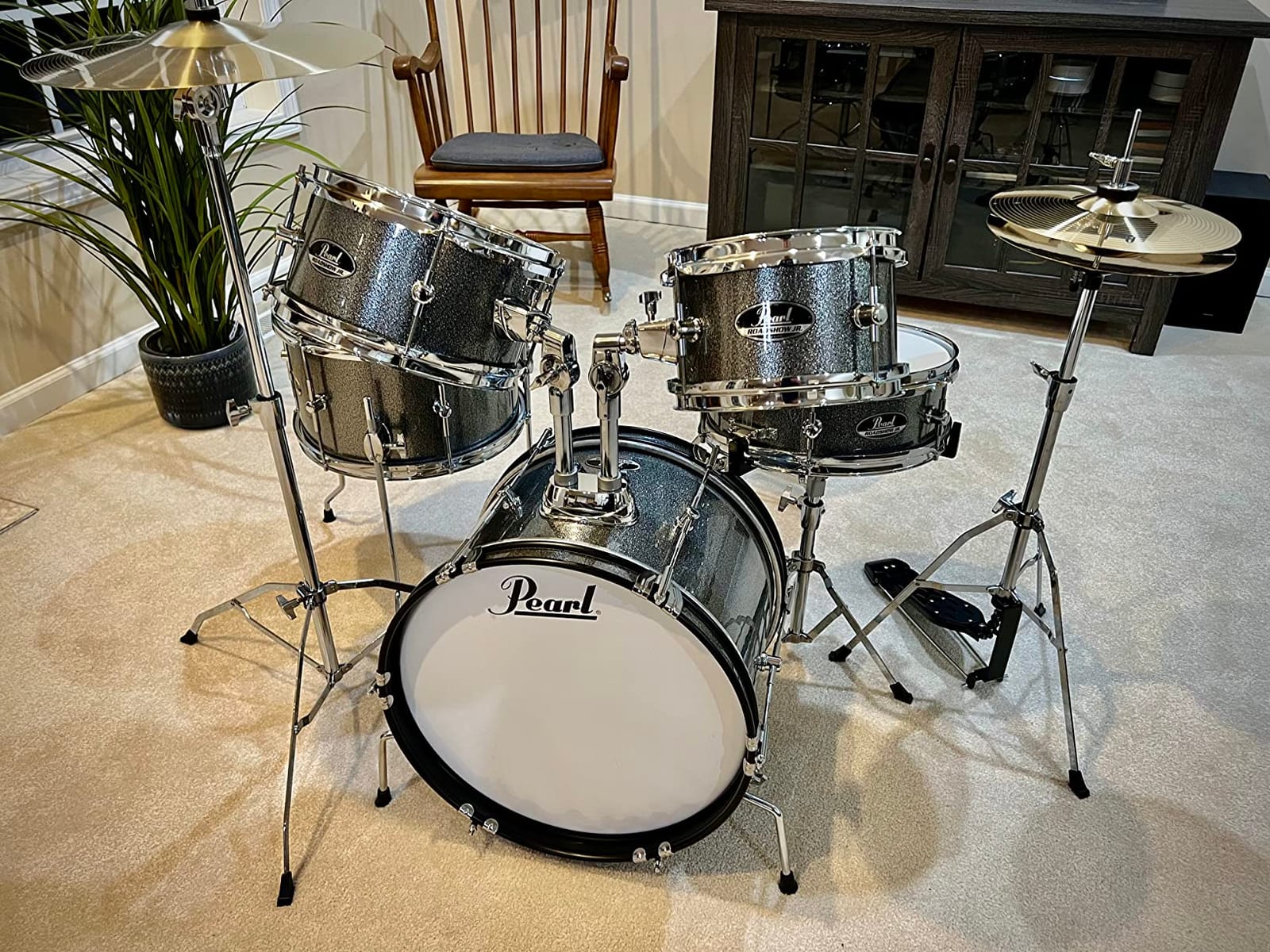 Pearl Roadshow Jr. 5 piece Drum Set w/Hardware and Cymbals, Jet Black customer photo 2