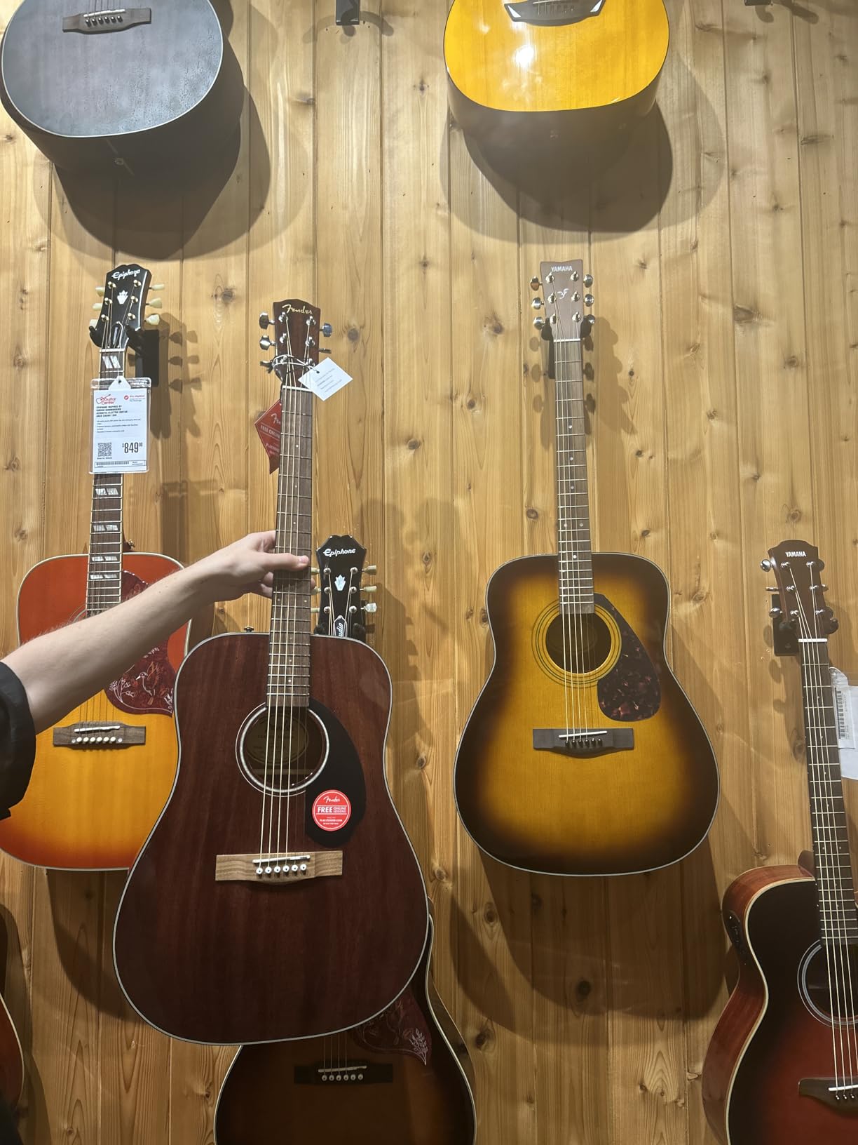 Fender CD-60S Dreadnought Acoustic Guitar, All-Mahogany, 2-Yr Warranty | CD-60S Dreadnought Classic Design with Rounded Walnut Fingerboard, Glossed Finish, All-Mahogany Construction customer photo 1