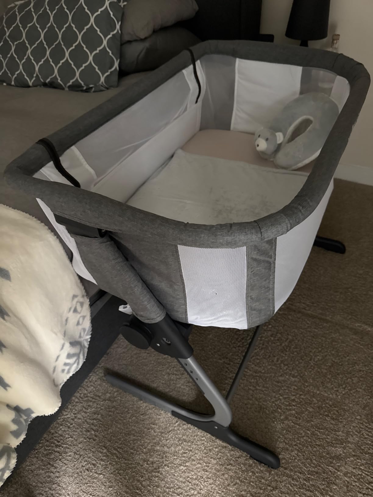 Baby Delight Beside Me Dreamer Bassinet | Bedside Sleeper | 7-Position Height Adjustment | Charcoal Tweed customer photo 1