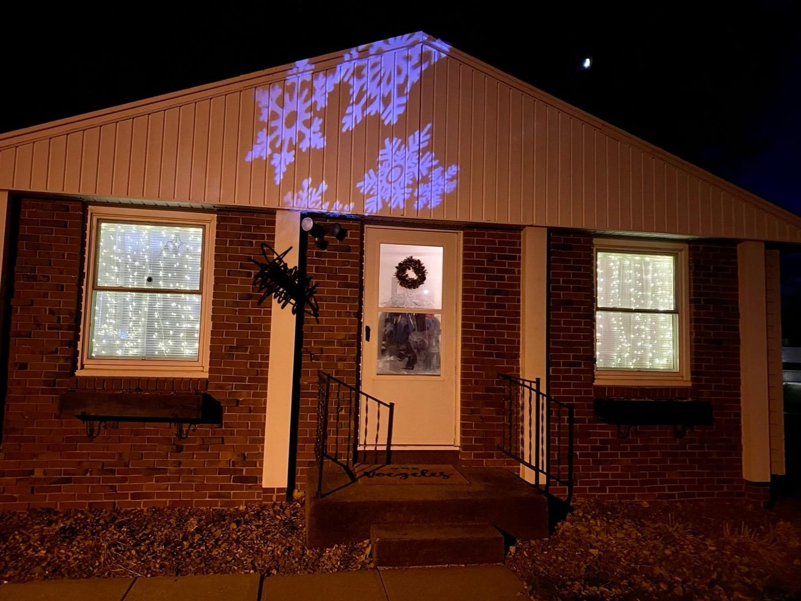 Halloween Christmas Projector Lights Outdoor, Brighter 14 HD Slides (3D Ocean Wave + Patterns) Waterproof Holiday Projector Lights Outdoor Indoor, Xmas Halloween Decorations for Yard Garden customer photo 2