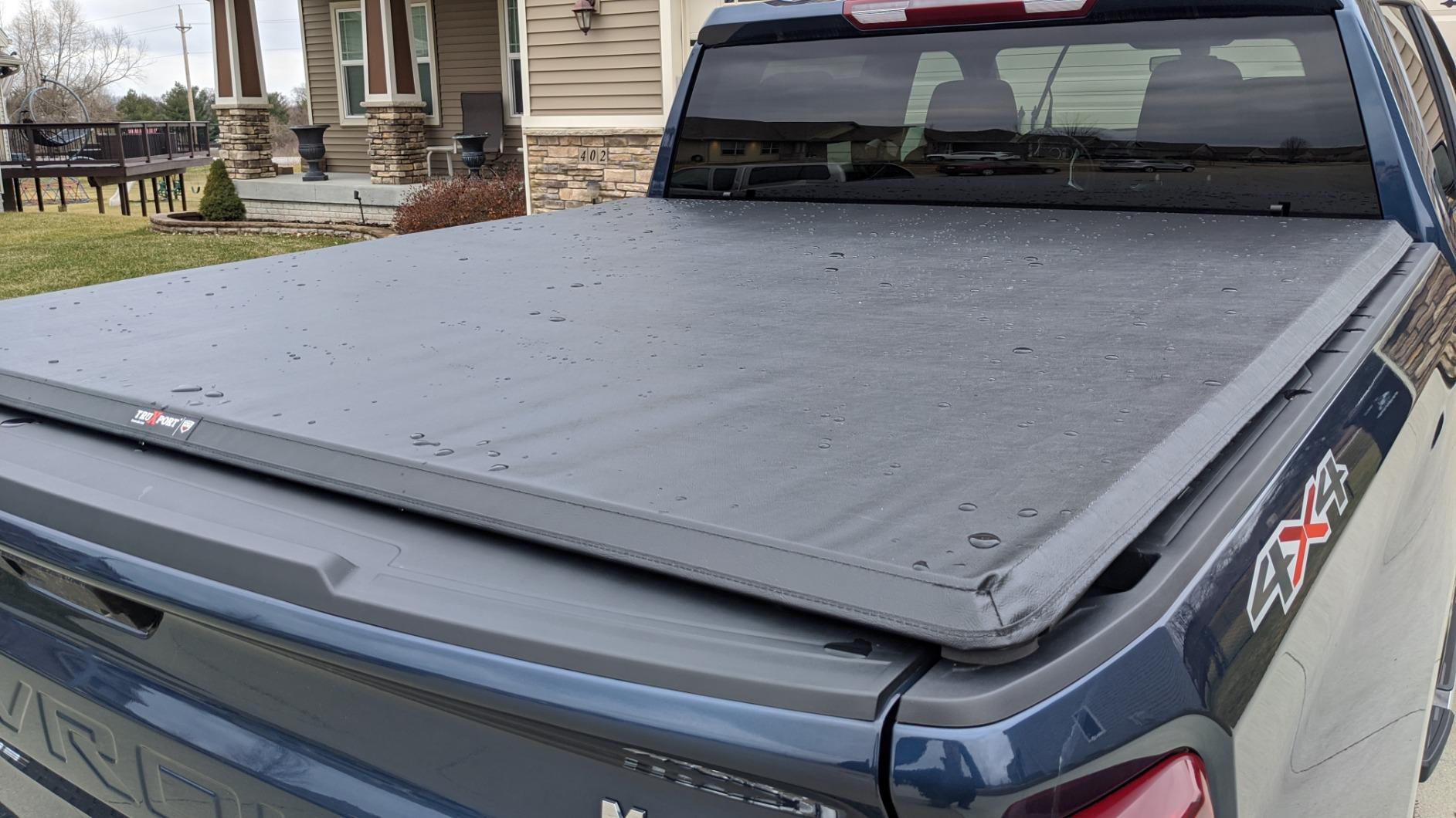 RealTruck TruXedo TruXport Soft Roll Up Truck Bed Tonneau Cover | 272401 | Fits 2019-2025 Chevy/GMC Silverado/Sierra, w/MultiPro/Flex Tailgate 5' 10