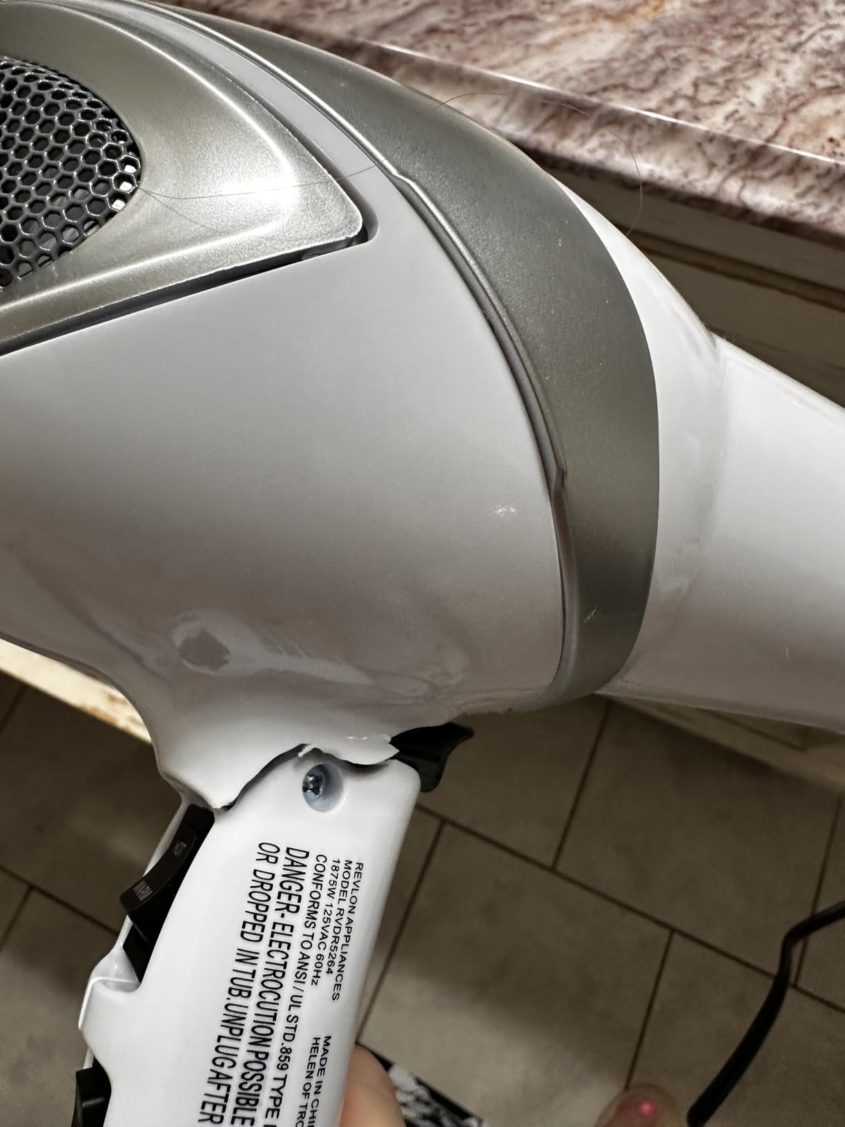 REVLON Infrared Ionic Hair Dryer with Diffuser & Concentrator, White | 2 Speed Settings, Tourmaline Technology for Frizz Control, 1875 Watt Power for Fast Drying, Suitable for All Hair Types customer photo 2