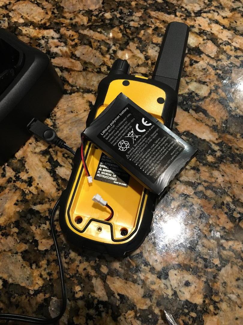 DEWALT DXFRS800 FRS Walkie Talkies, 2W, IP67 Waterproof, 2 Pack | 22 channels, 121 privacy codes, 18-hour battery, VOX hands-free, 300,000 sq ft, dual-port charger, 2 holsters customer photo 1