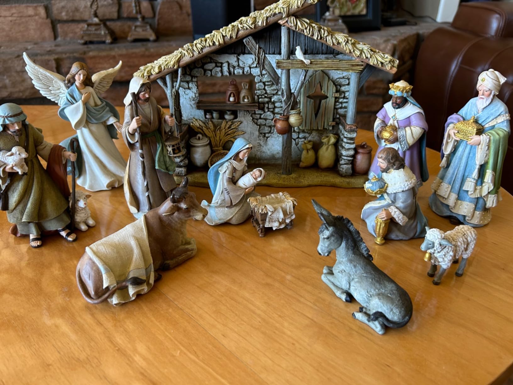 Bethlehem Nights Christmas Nativity Scene Figurines with Creche, 12 Piece Set customer photo 2
