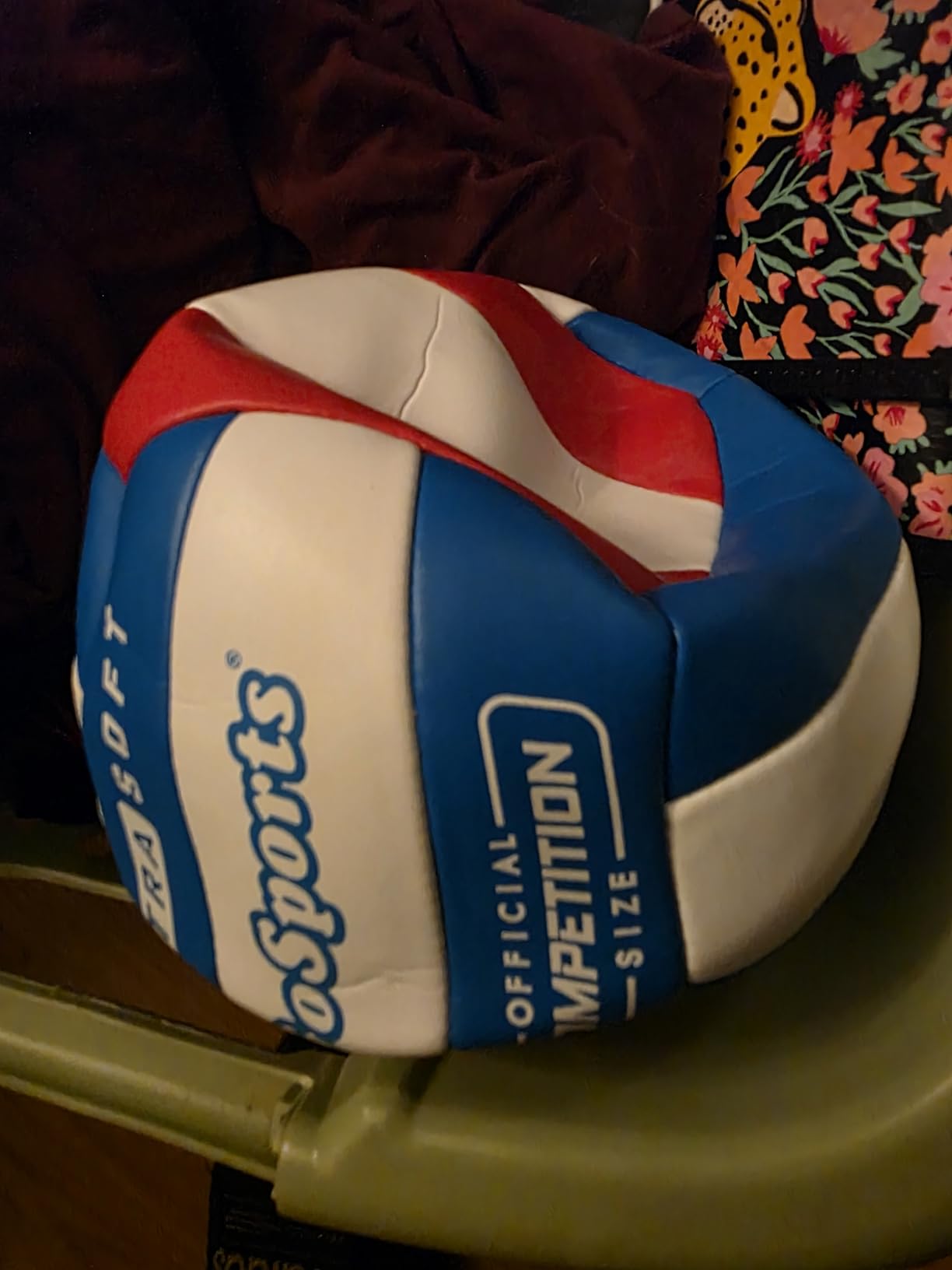 GoSports Soft Touch Recreational Volleyball - Single or 6 Pack - Regulation Size for Indoor or Outdoor Play - Includes Ball Pump customer photo 2