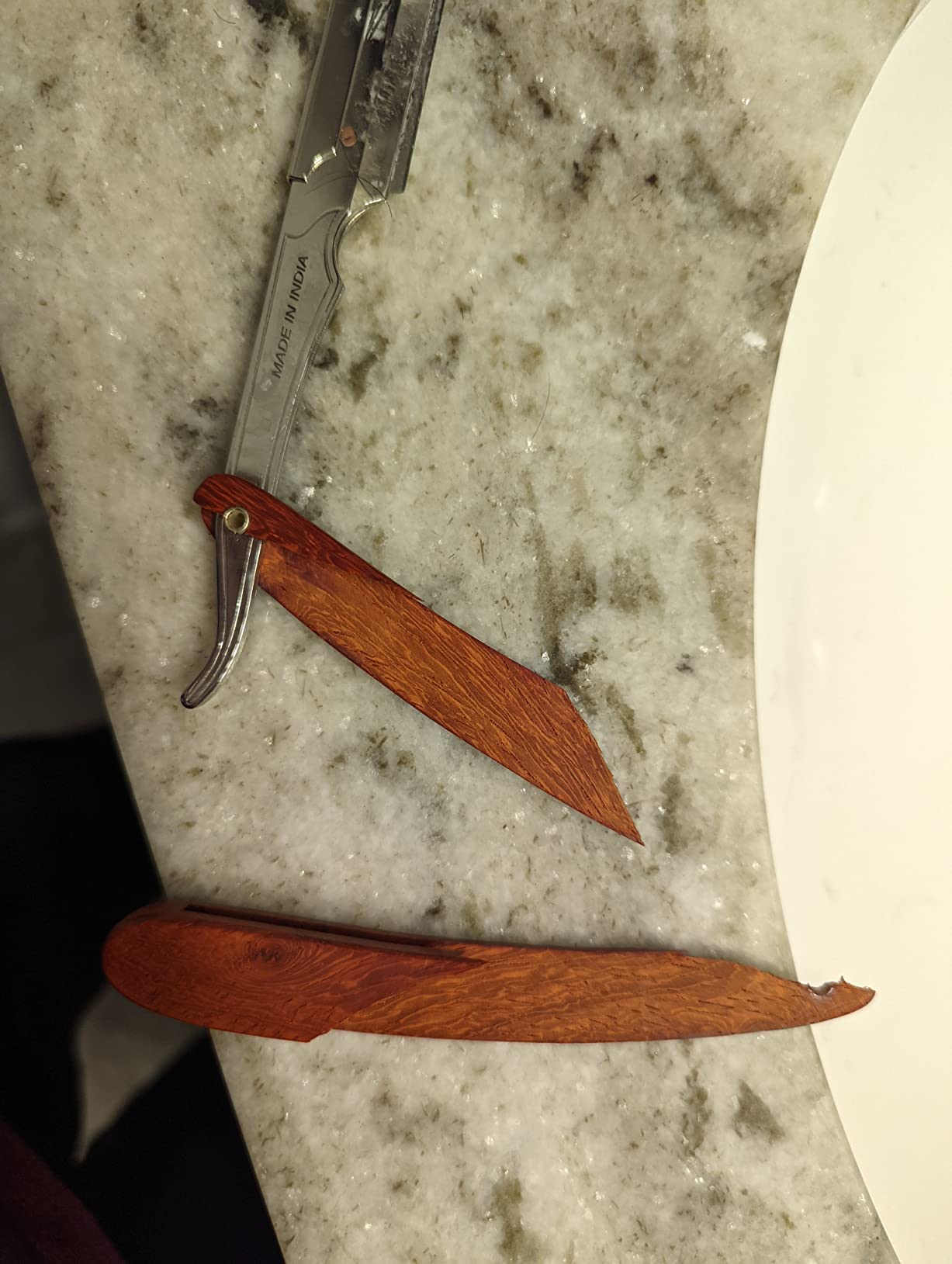 Parker SRRW Rosewood Handle Barber Straight Razor & 5 Blades | Rosewood Handle, Stainless Steel Arm And Clip-Lock Blade Holder Deliver Dependable Balance. Includes 5 Premium Razor Blades. customer photo 1