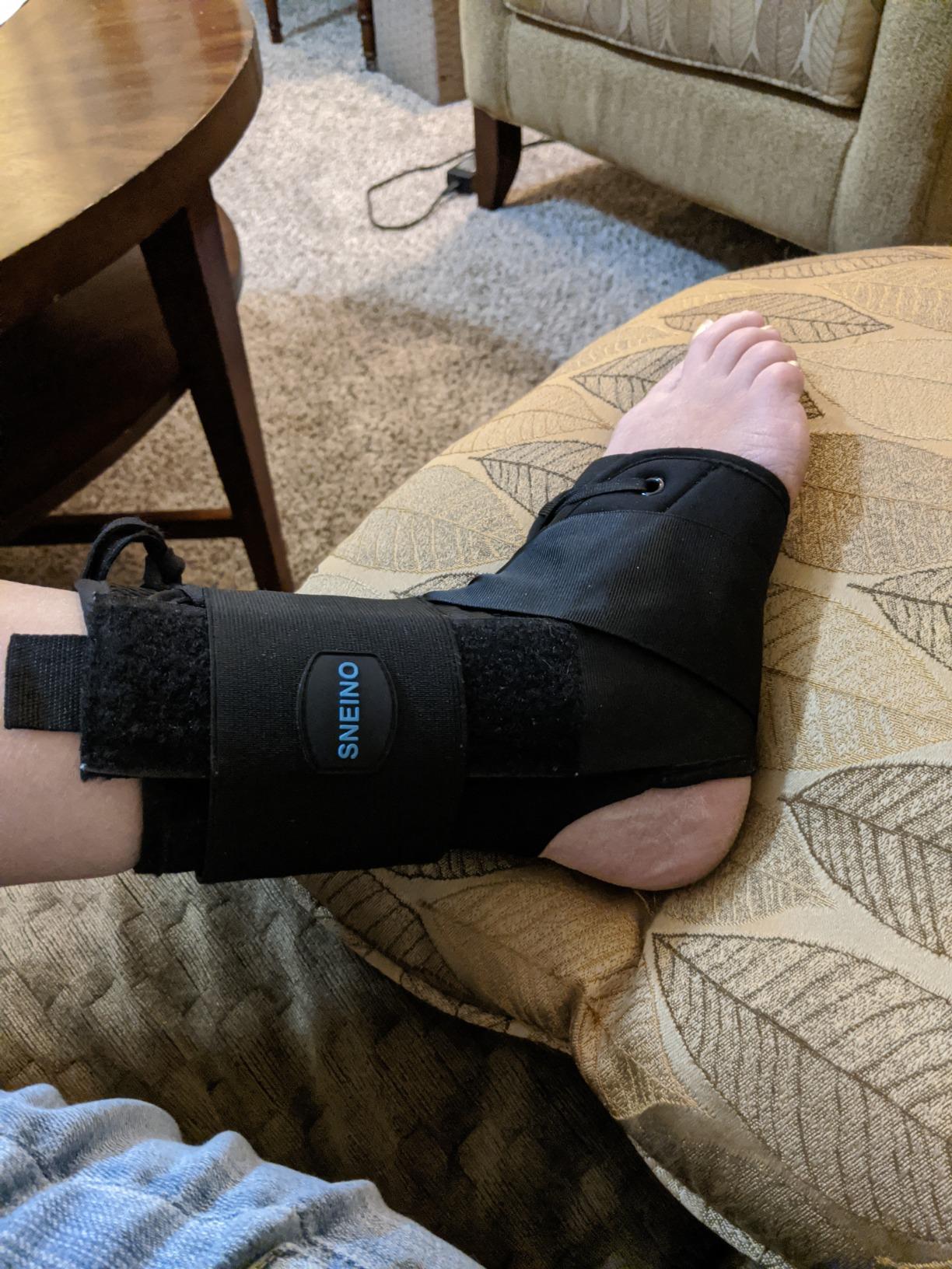 Ankle Brace for Women Men - Ankle Support Brace for Sprained Ankle, Ankle Stabilizer for Achilles, Tendon, Sprain, Injury Recovery, Lace up Ankle wrap for Running, Basketball, Volleyball customer photo 1