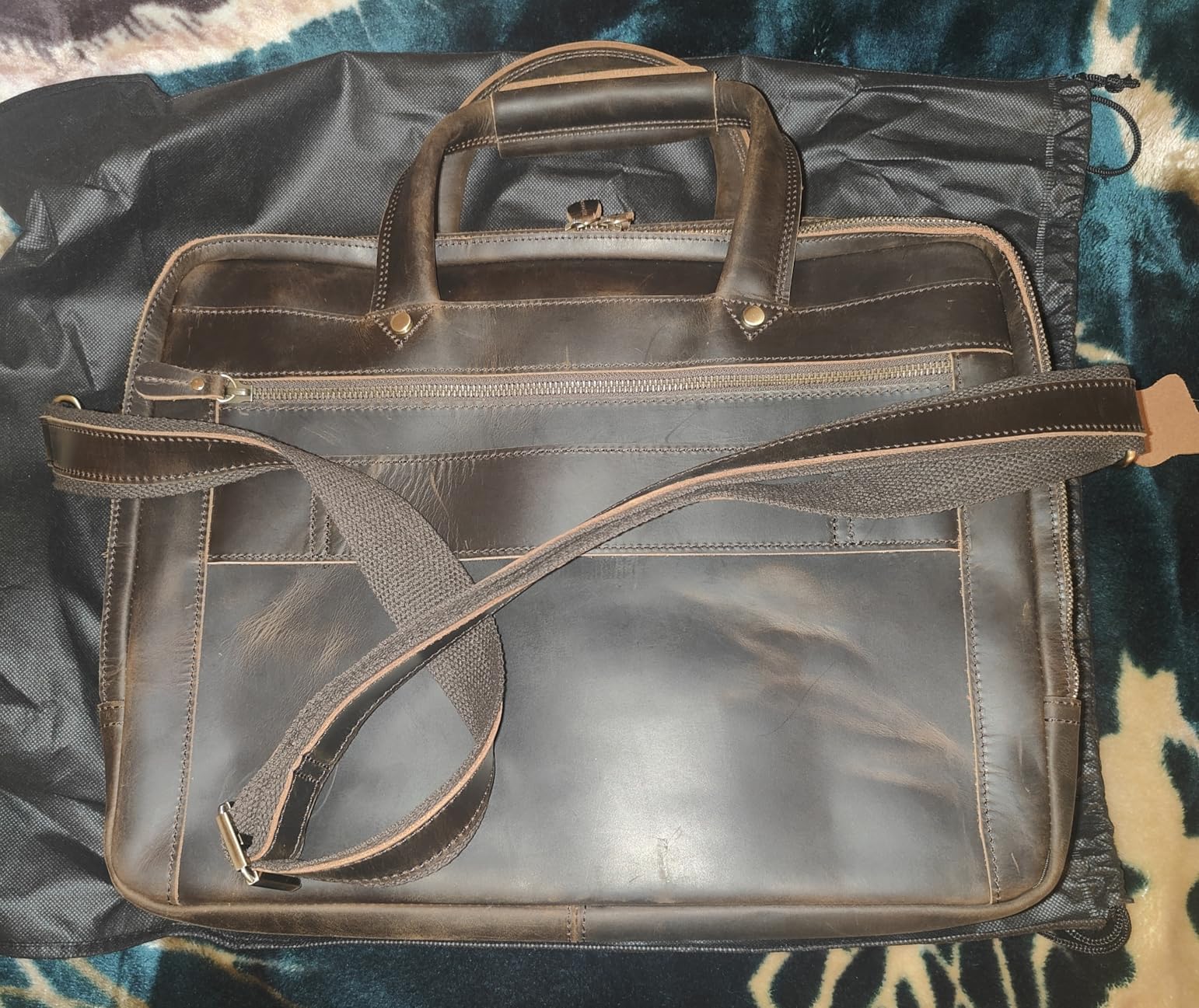 Augus Leather Briefcase for Men, 15.6 Inch Laptop Business Travel Bag | 100% Full Grain Leather | YKK Zipper | Fits 15.6