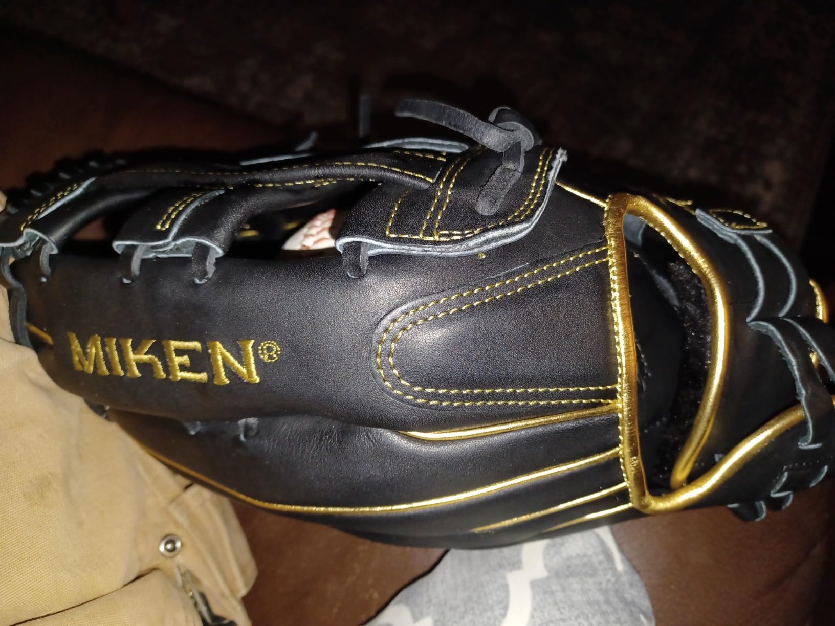 Miken Pro Series Slowpitch Softball Glove, 13 inch, White/Red customer photo 1