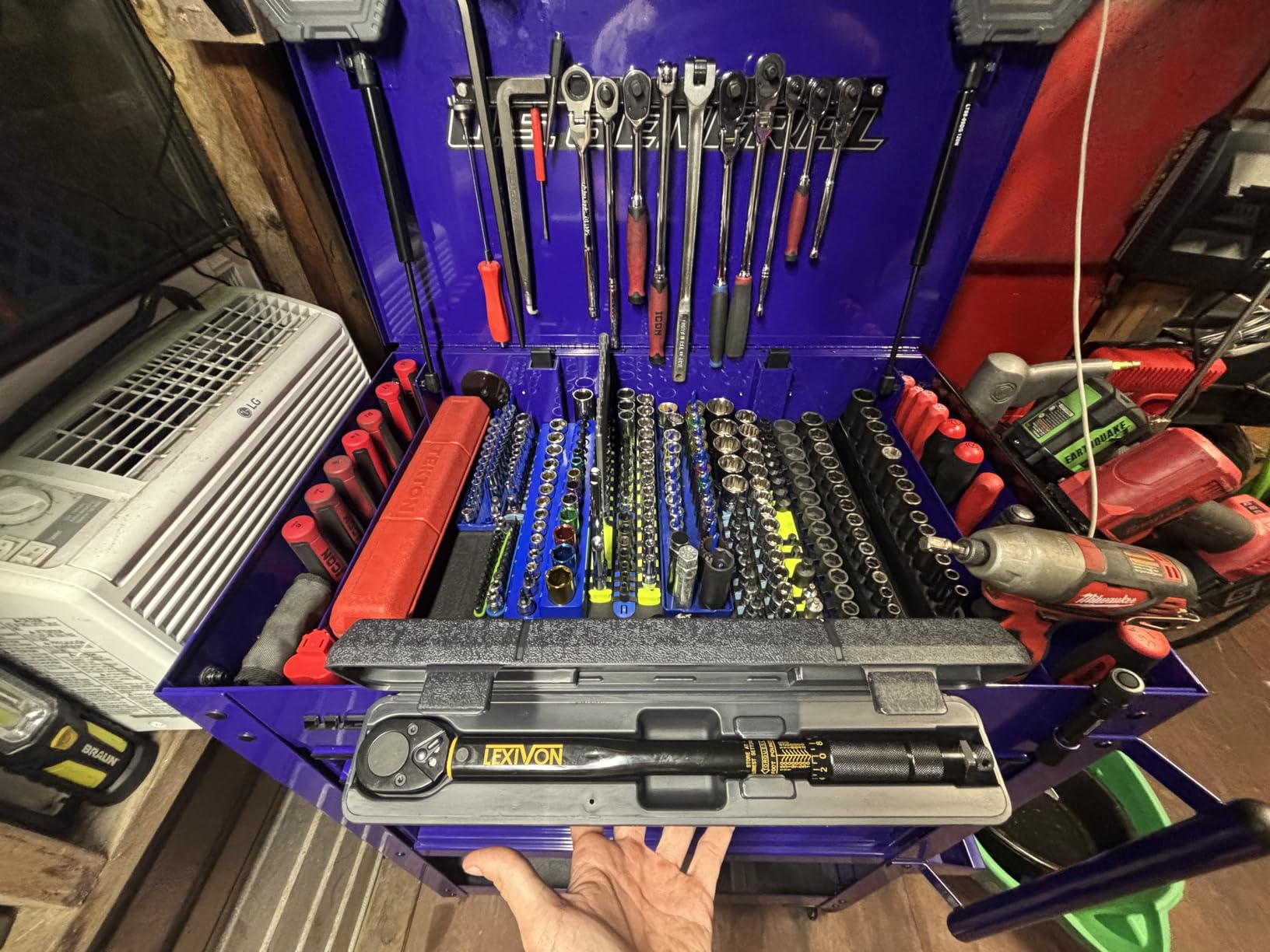 LEXIVON Torque Wrench 1/2-Inch Drive Click 10~150 Ft-Lb/13.6~203.5 Nm (LX-183) customer photo 2