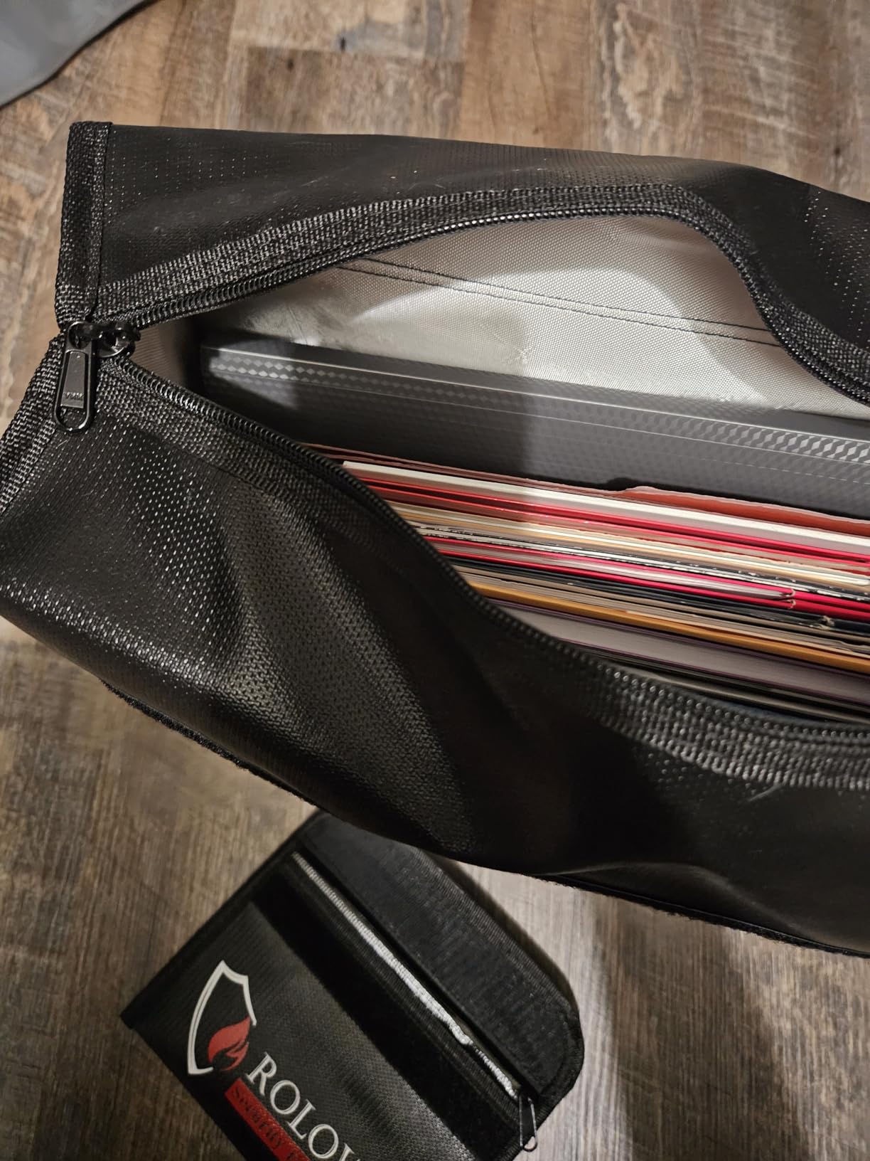 Large (17 x 12 x 5.8 inches) Fireproof Bag, Water Resistant Fireproof Document Bag Safe for Money, Documents and Valuables Storage customer photo 1