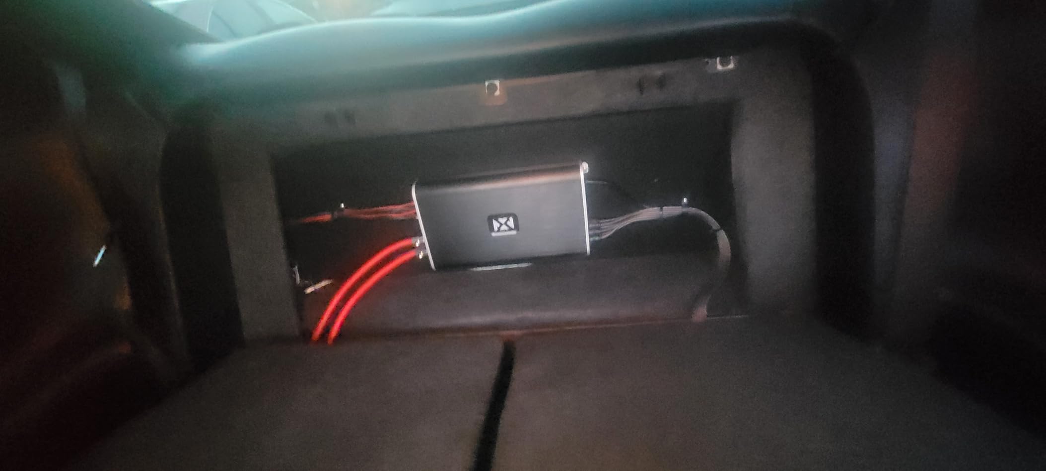 NVX VAD11005 v2 5-Channel Class D Amplifier 2200W Peak / 1100W RMS customer photo 1